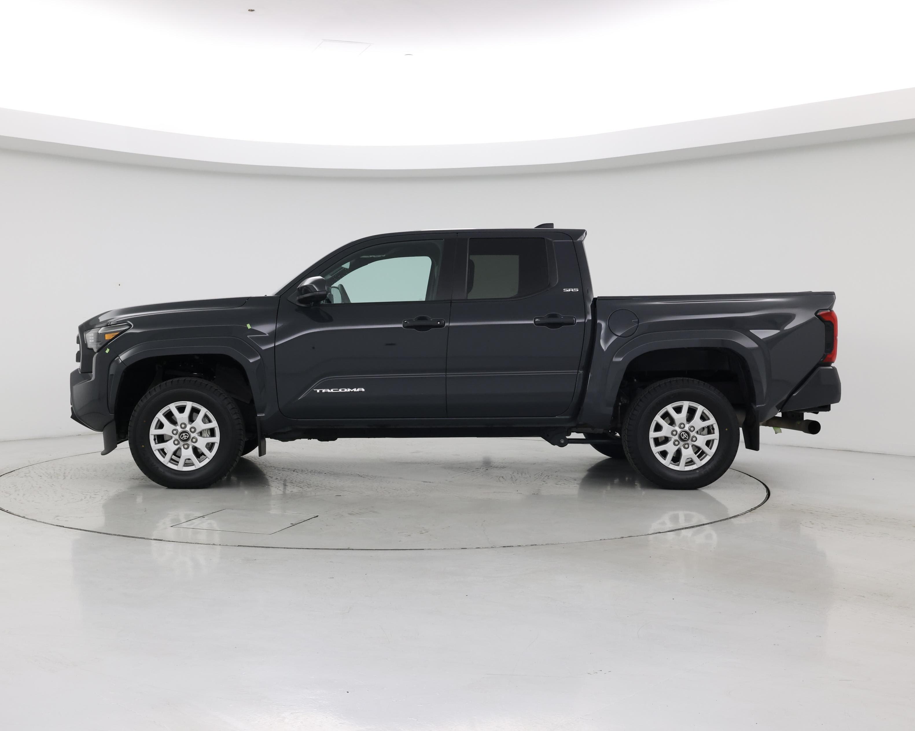 Thumbnail: 2024 Toyota Tacoma - 3