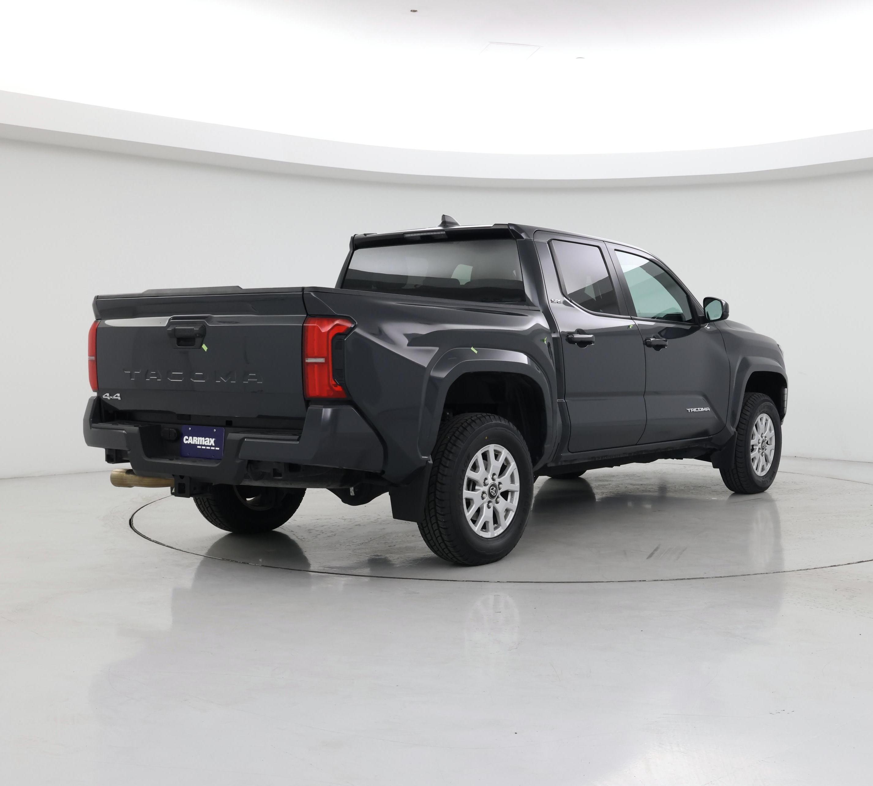 Thumbnail: 2024 Toyota Tacoma - 8