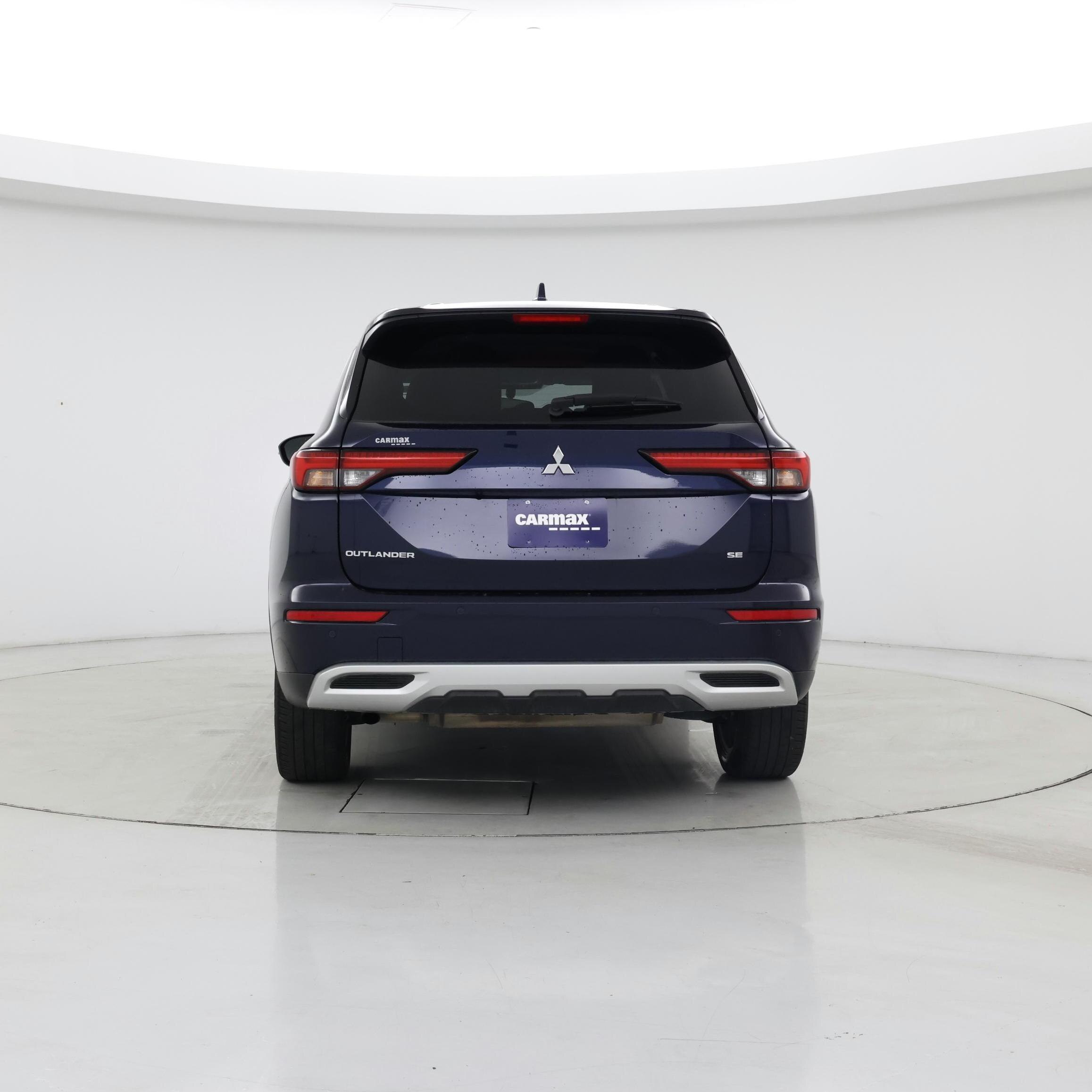 Thumbnail: 2024 Mitsubishi Outlander - 6