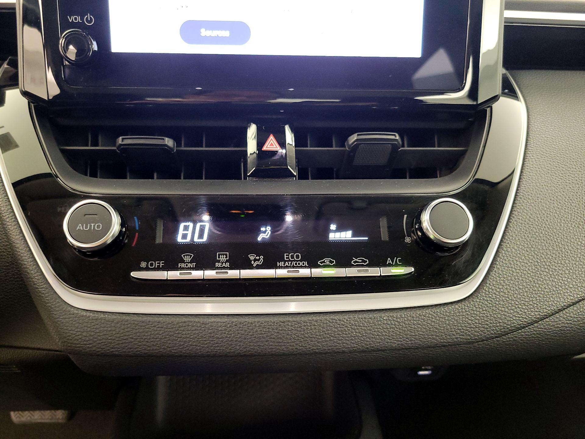 Thumbnail: 2024 Toyota Corolla - 16