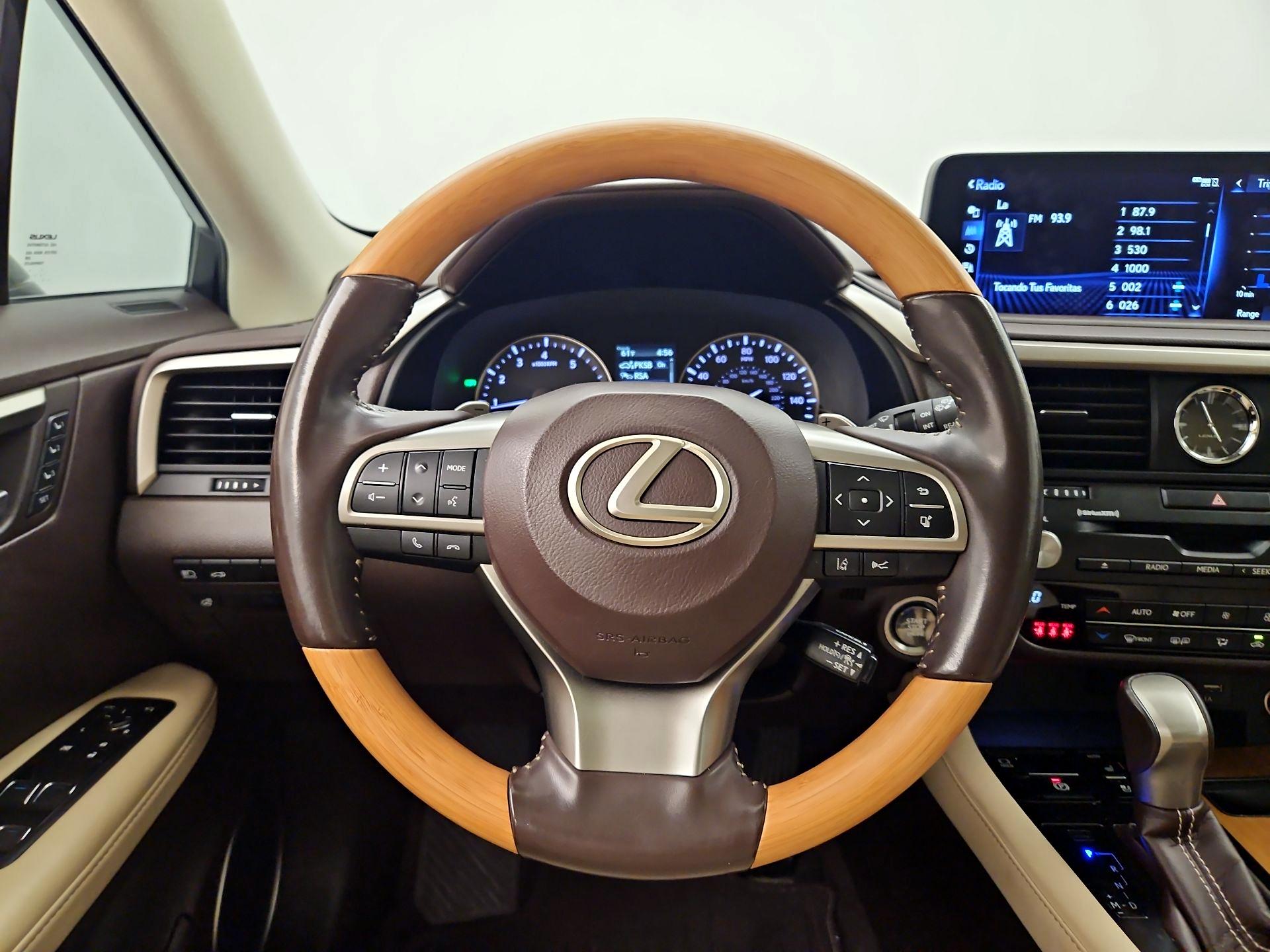 Thumbnail: 2020 Lexus RX - 10