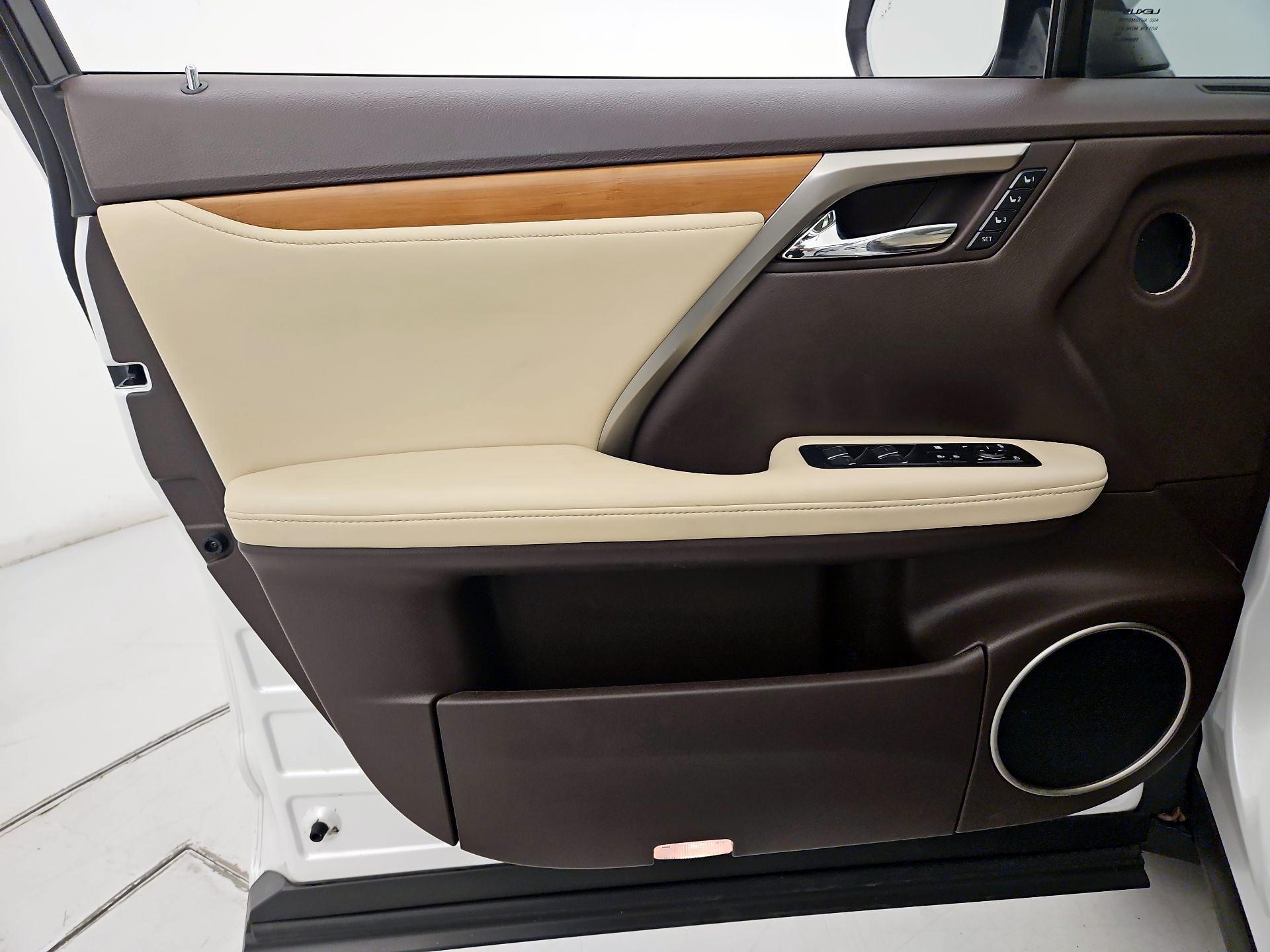 Thumbnail: 2020 Lexus RX - 12