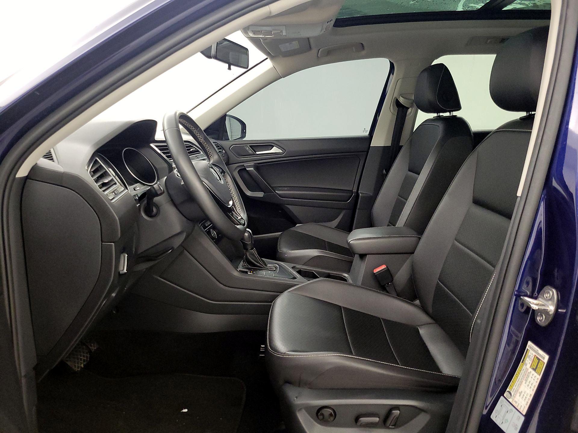 Thumbnail: 2021 Volkswagen Tiguan - 11