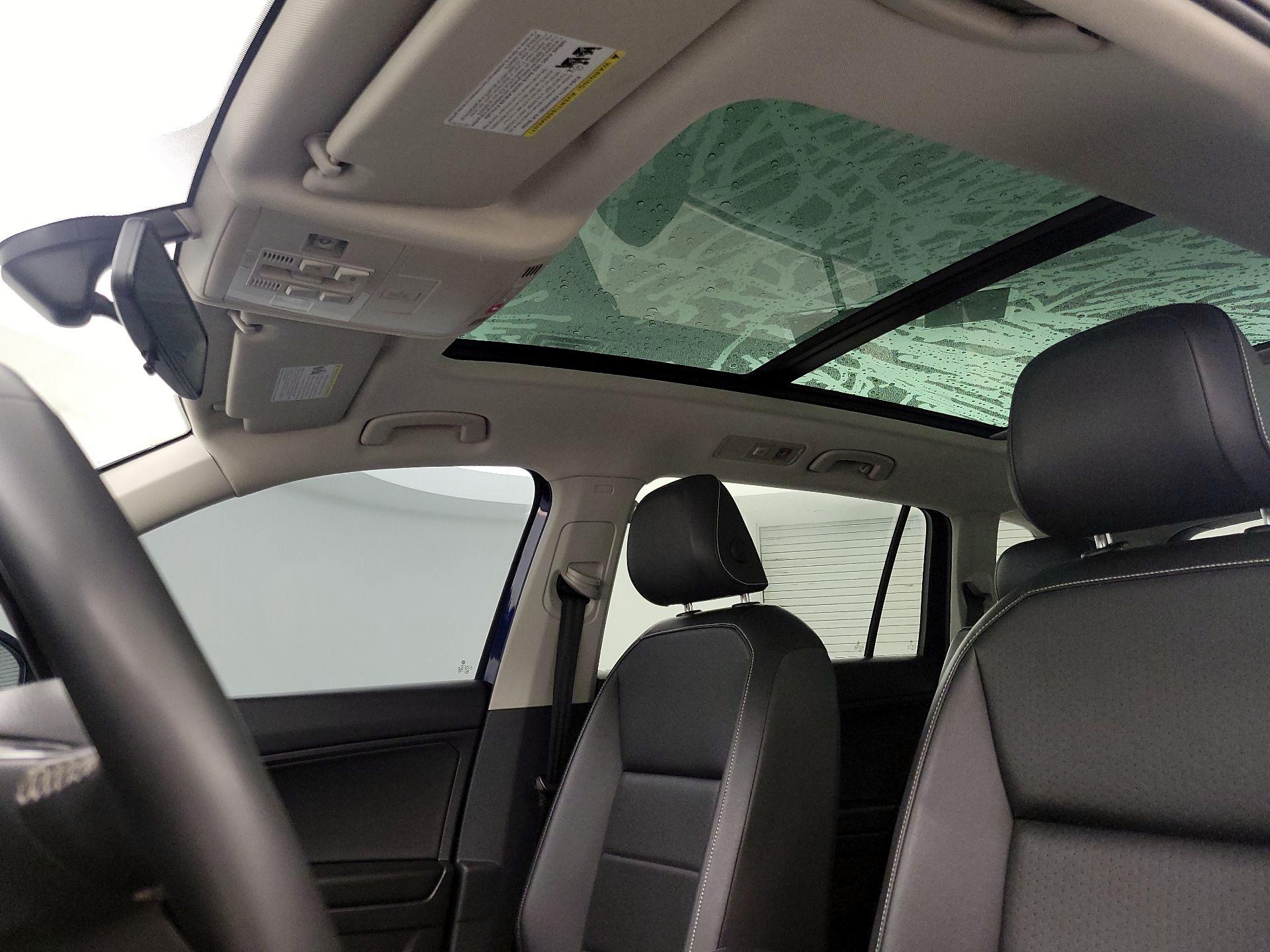 Thumbnail: 2021 Volkswagen Tiguan - 19