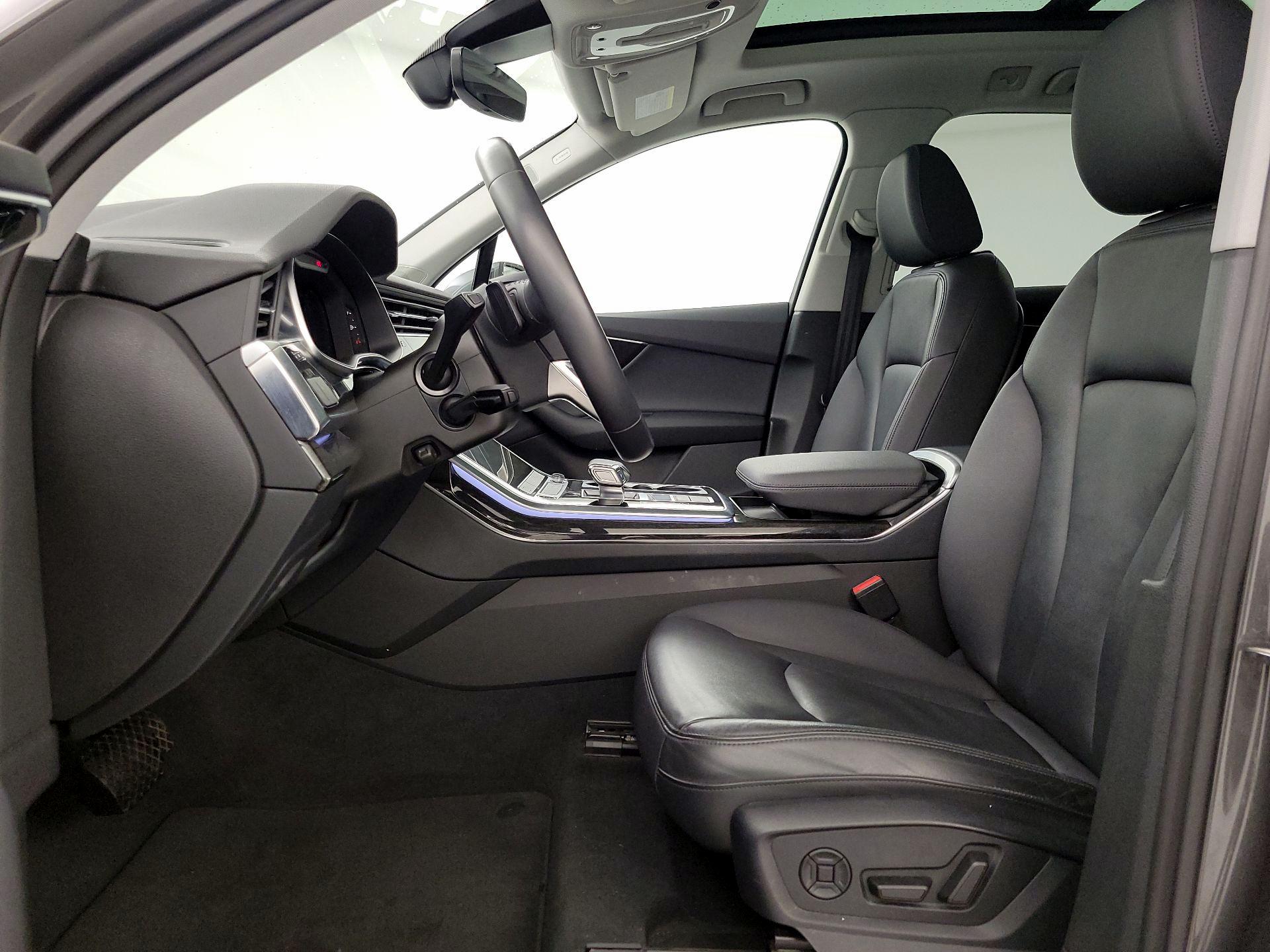 Thumbnail: 2022 Audi Q7 - 11