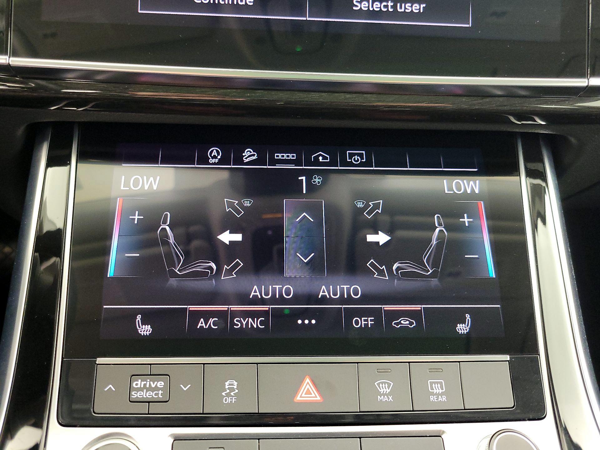 Thumbnail: 2022 Audi Q7 - 17