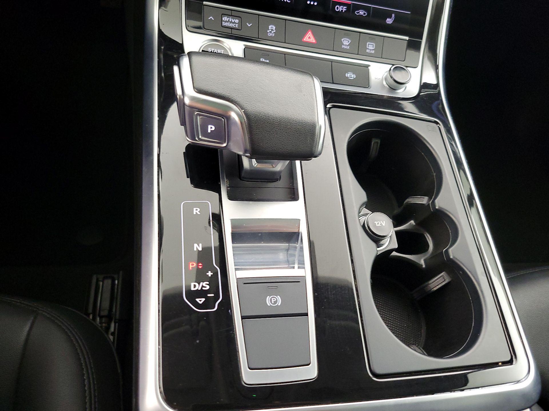 Thumbnail: 2022 Audi Q7 - 18