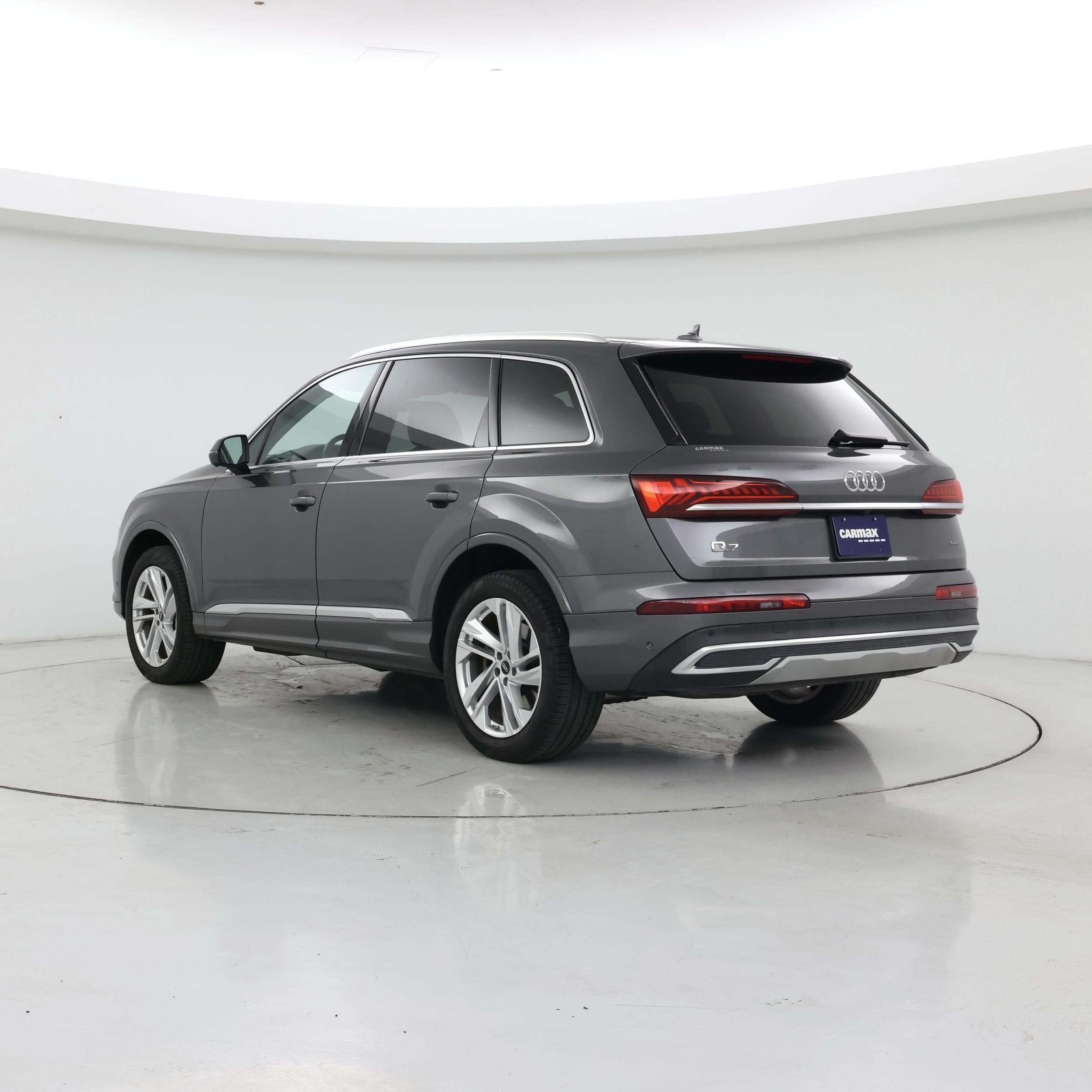 Thumbnail: 2022 Audi Q7 - 2