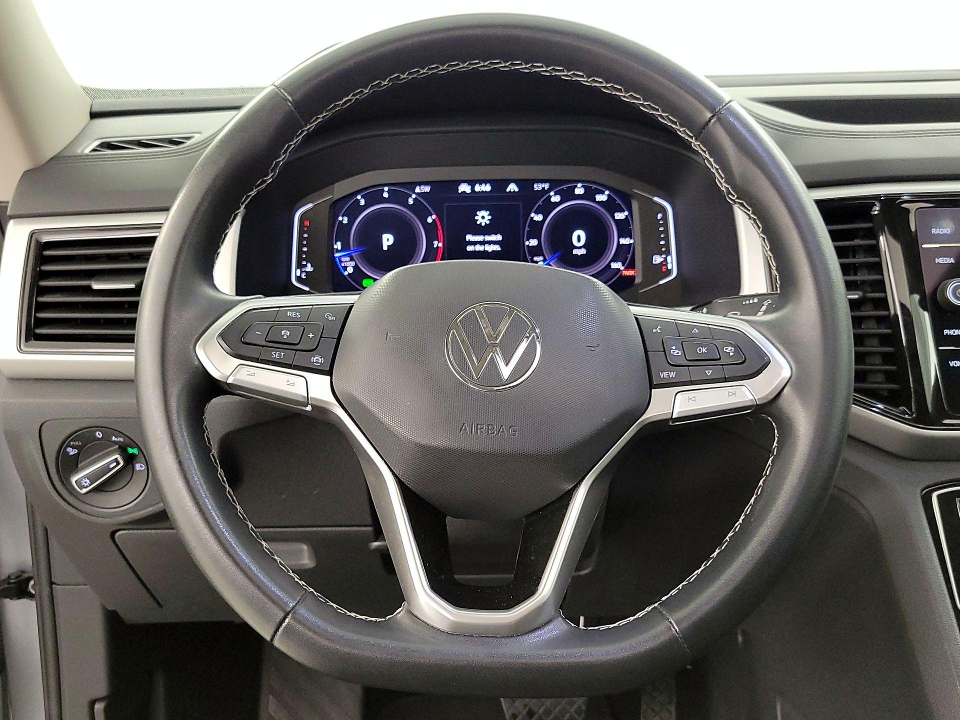 Thumbnail: 2022 Volkswagen Atlas - 10