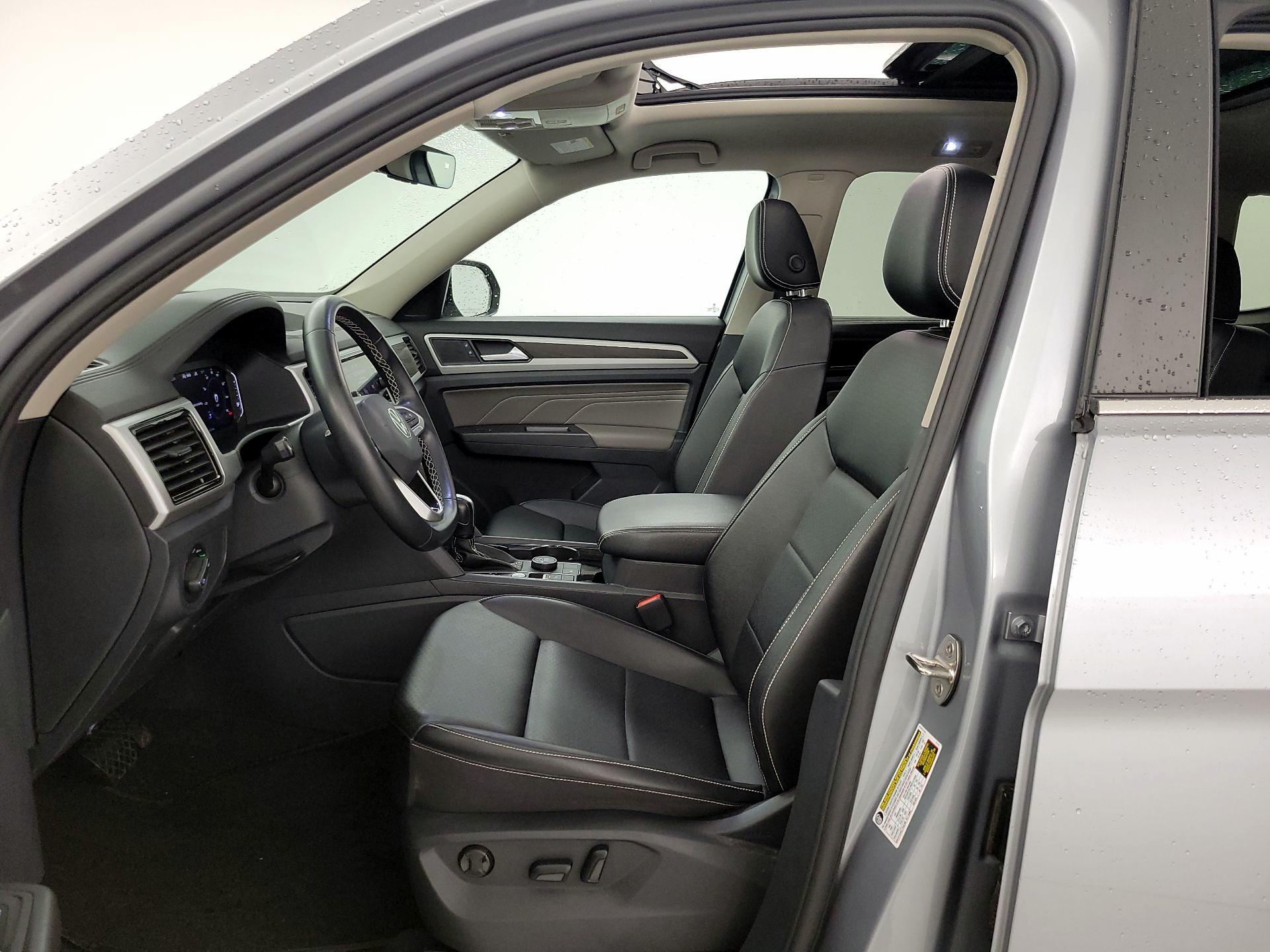 Thumbnail: 2022 Volkswagen Atlas - 11