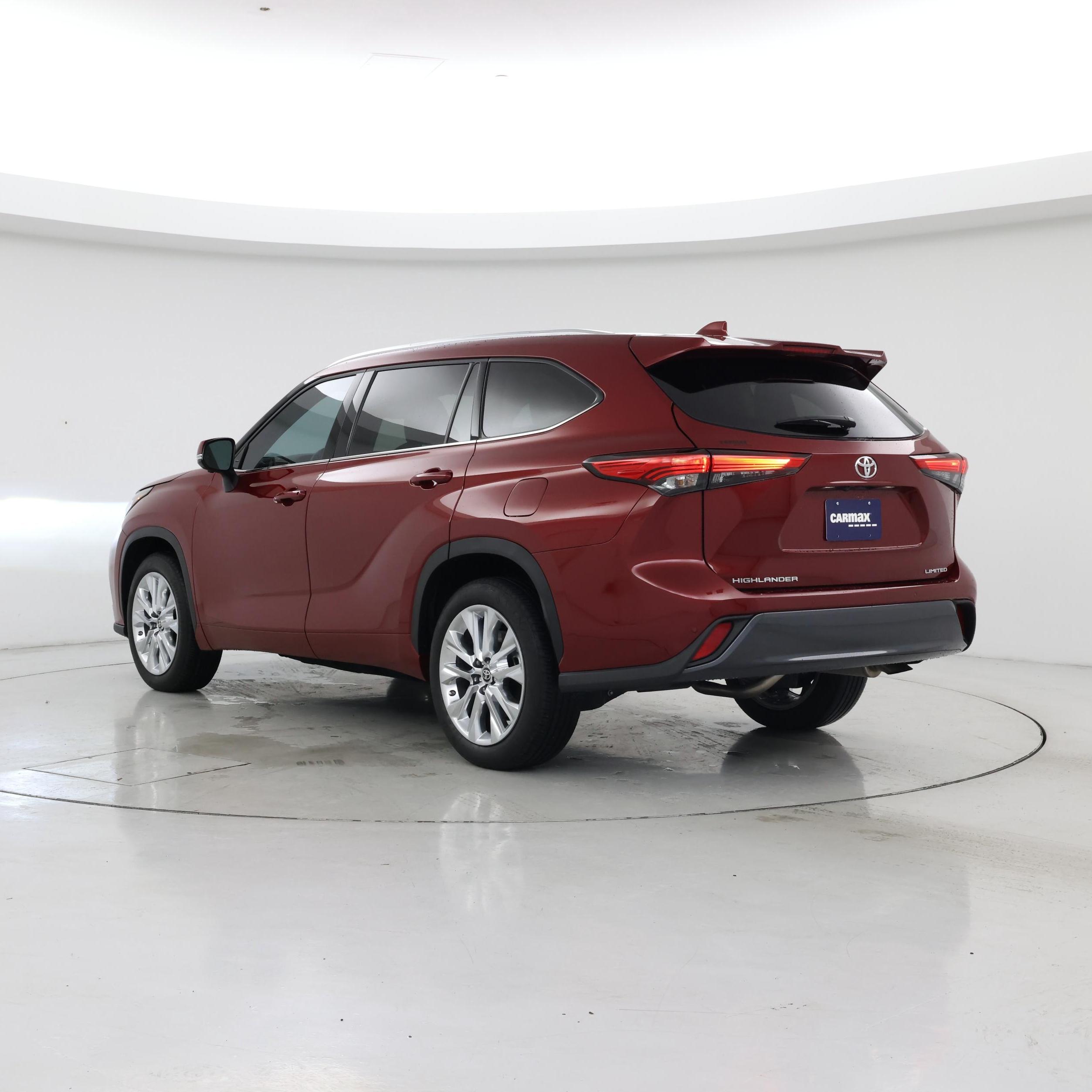 Thumbnail: 2023 Toyota Highlander - 2