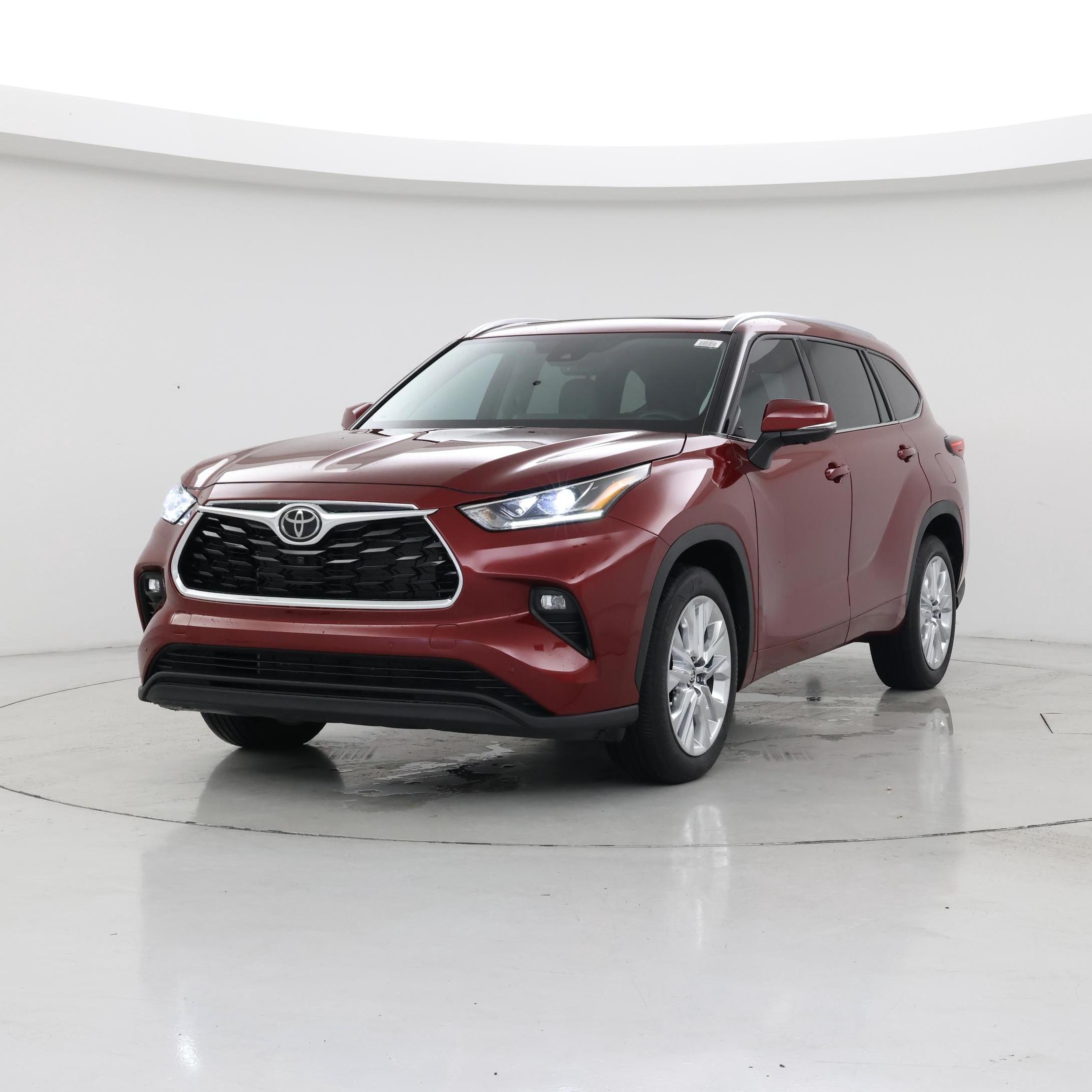 Thumbnail: 2023 Toyota Highlander - 4