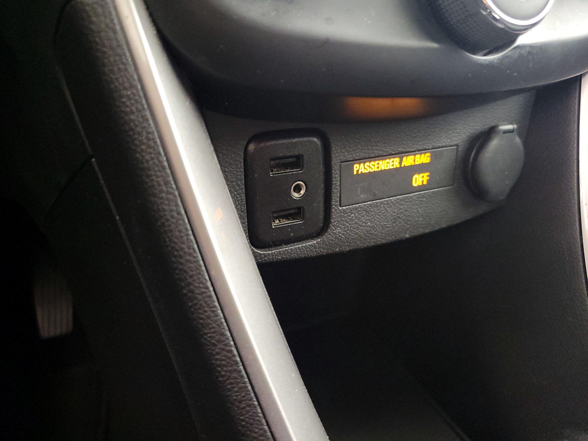 Thumbnail: 2018 Chevrolet Trax - 18