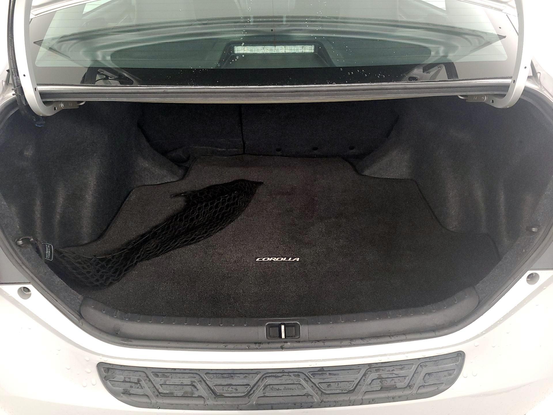 Thumbnail: 2015 Toyota Corolla - 20