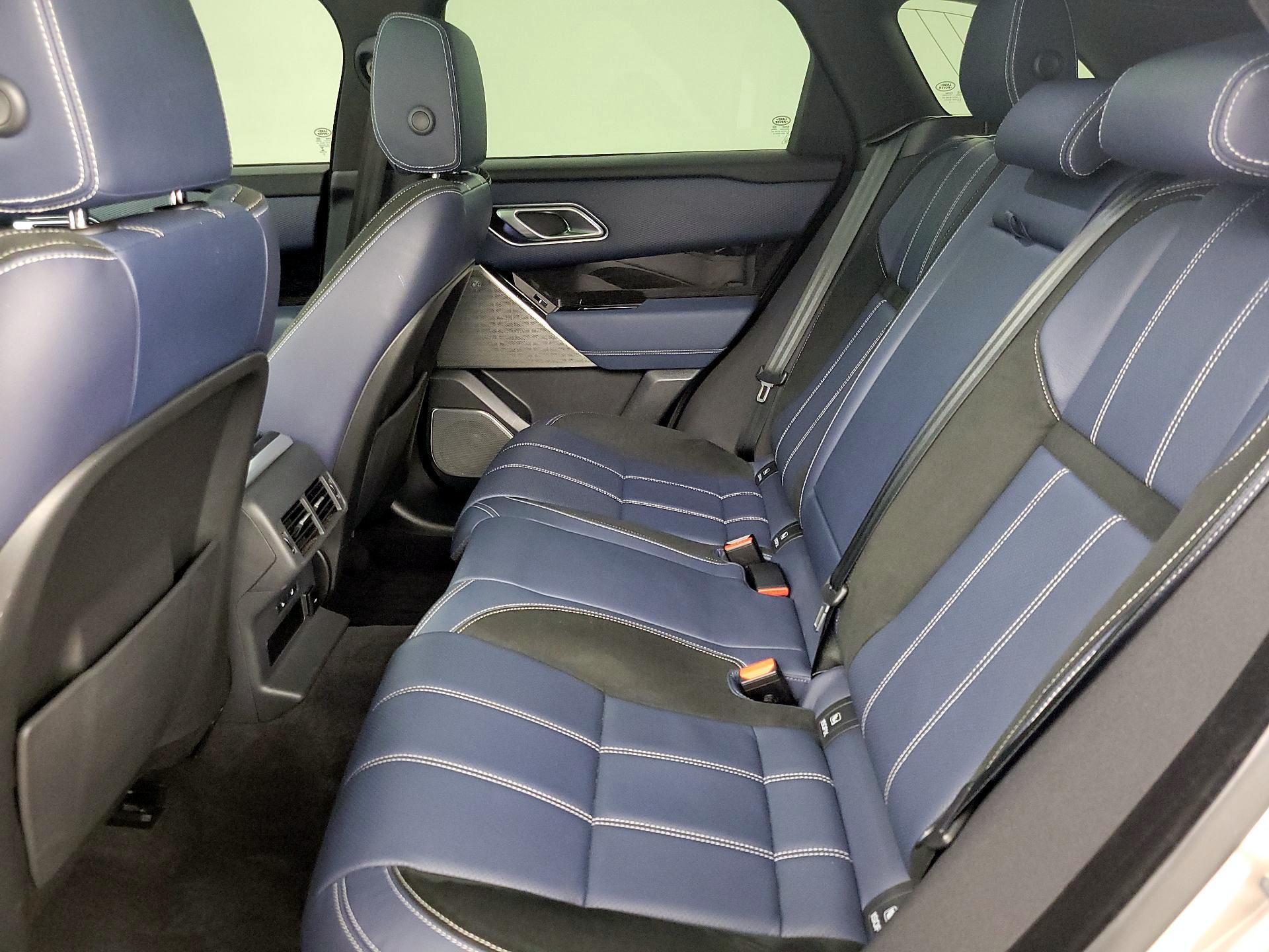 Thumbnail: 2022 Land Rover Range Rover Velar - 20