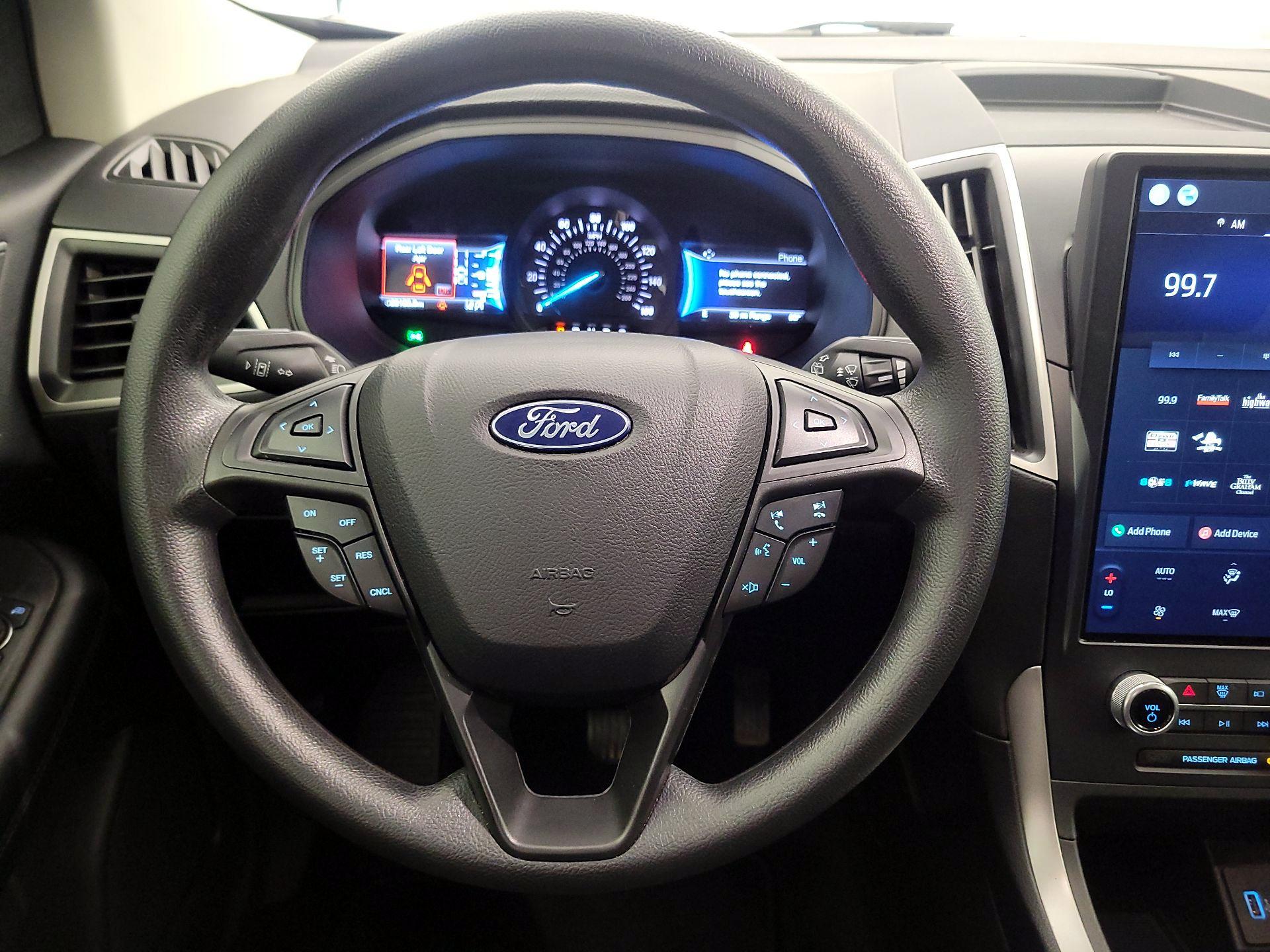 Thumbnail: 2022 Ford Edge - 10