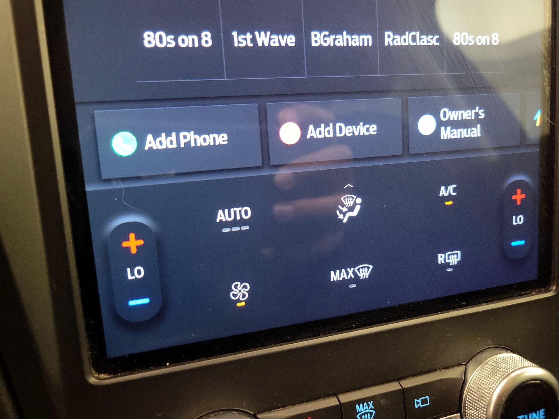 Thumbnail: 2022 Ford Edge - 16