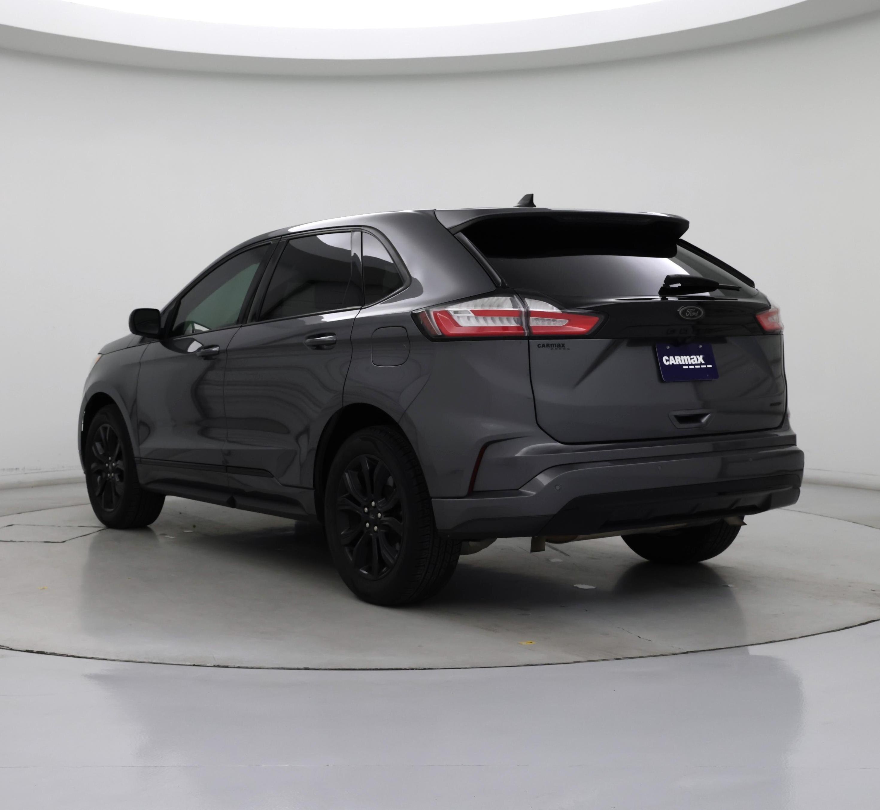 Thumbnail: 2022 Ford Edge - 2