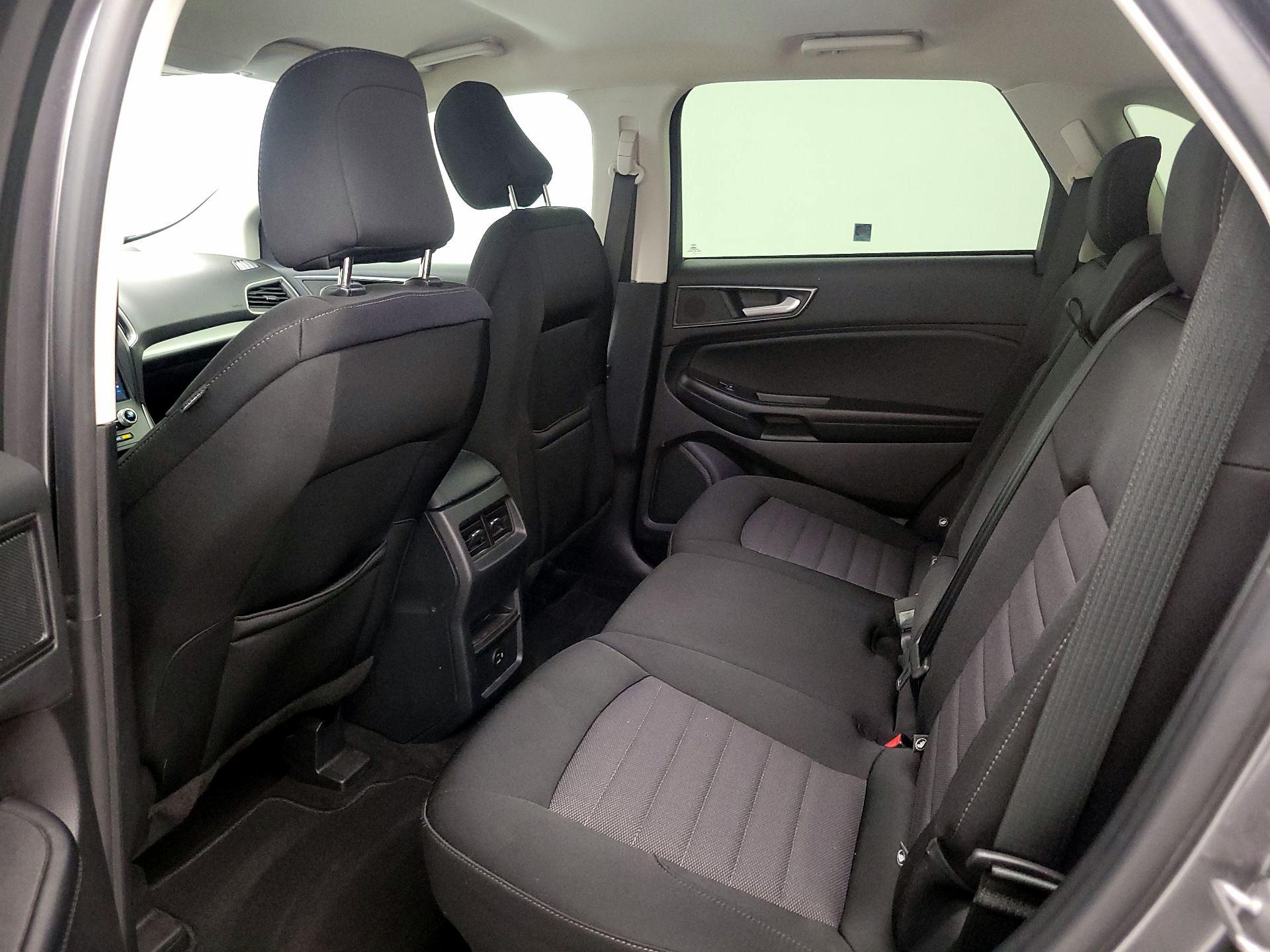 Thumbnail: 2022 Ford Edge - 19