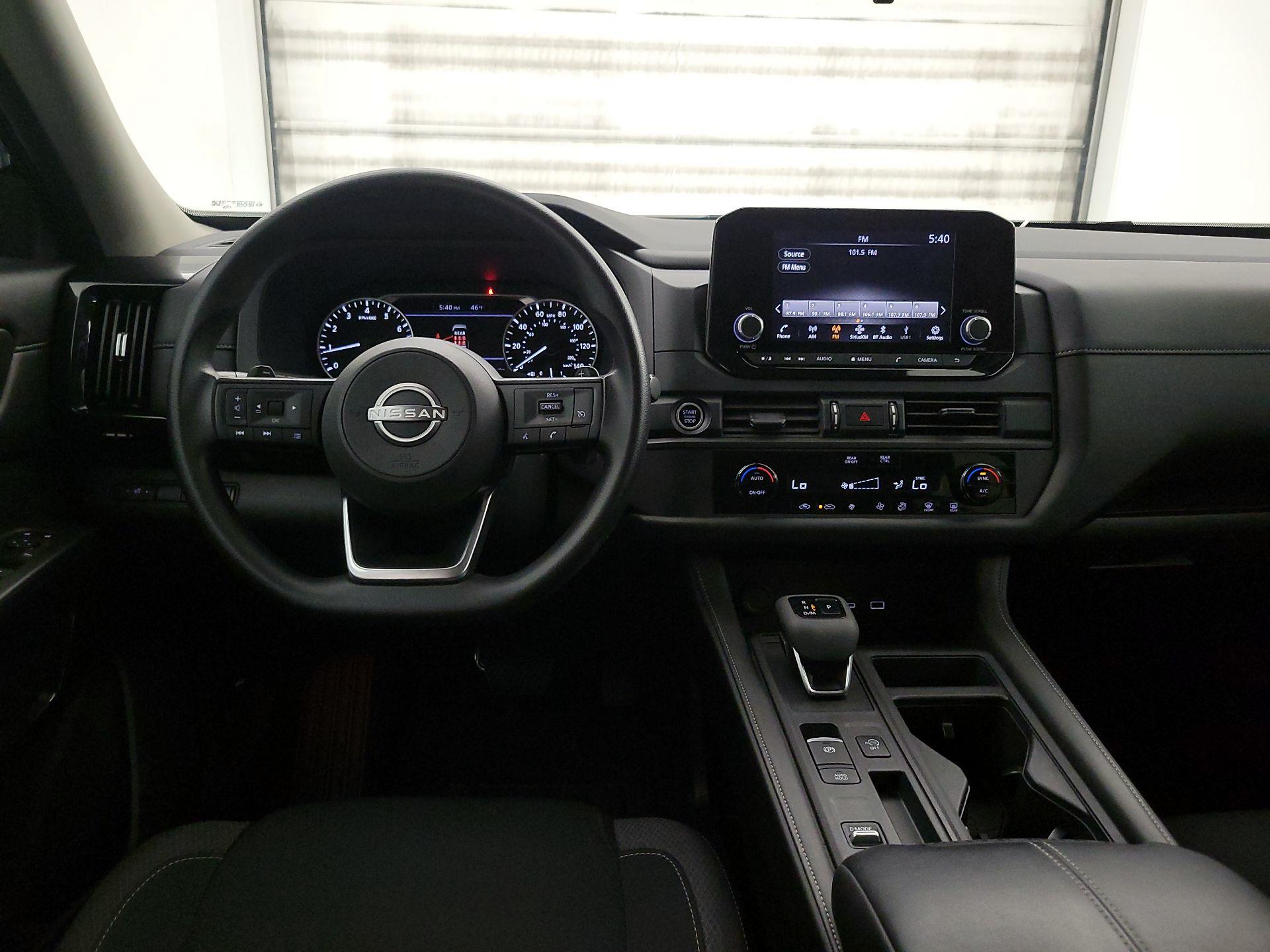 Thumbnail: 2024 Nissan Pathfinder - 9