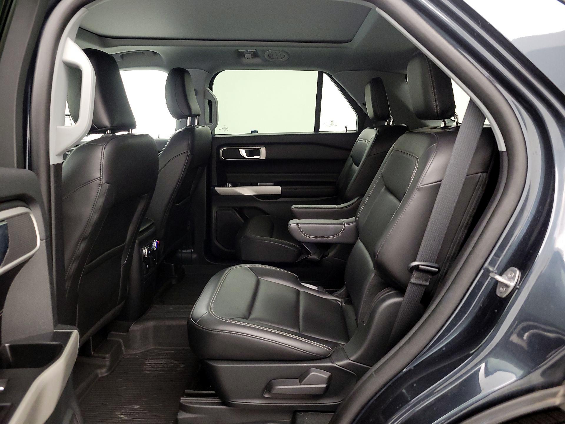 Thumbnail: 2022 Ford Explorer - 20