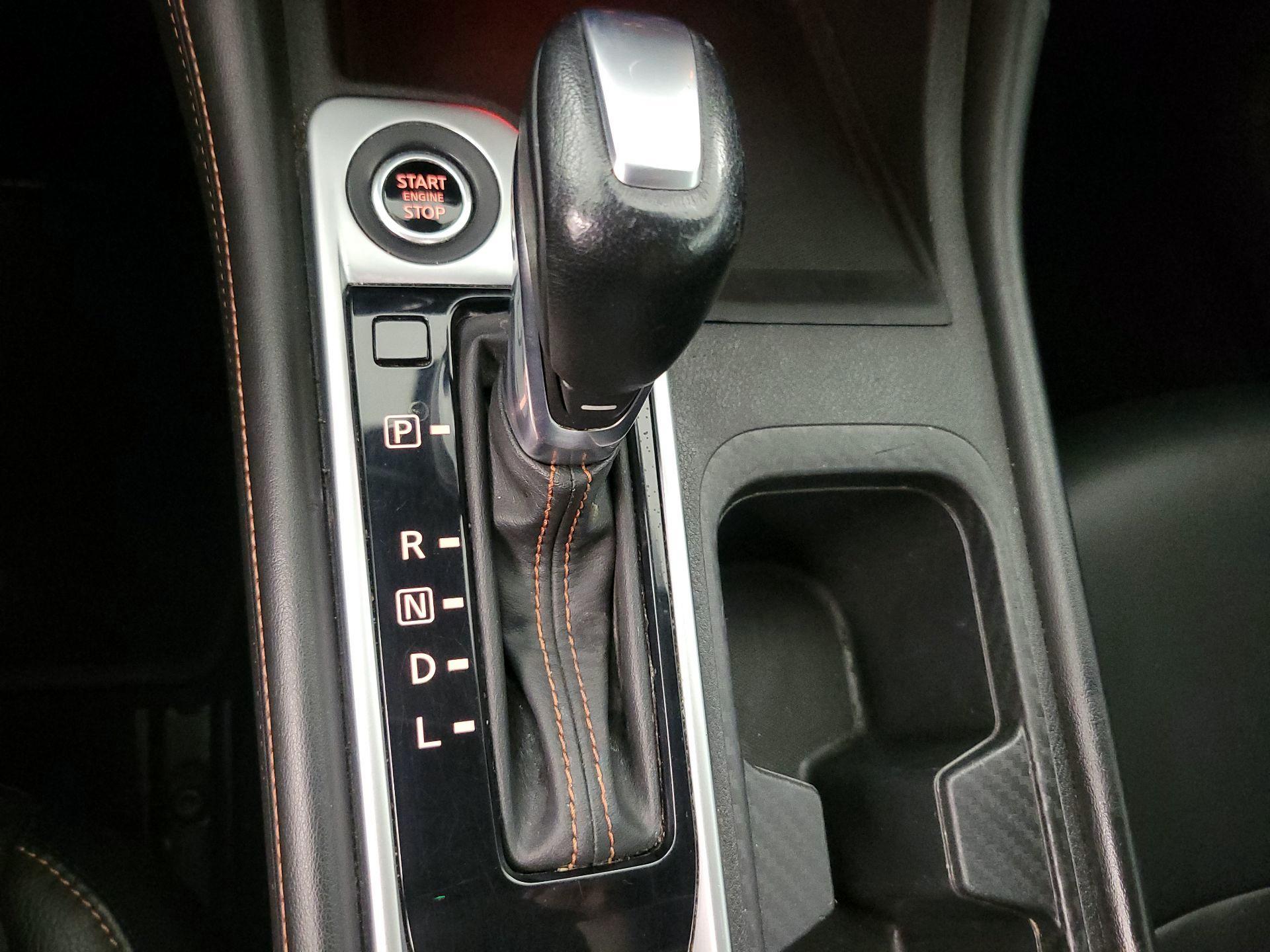 Thumbnail: 2022 Nissan Sentra - 17