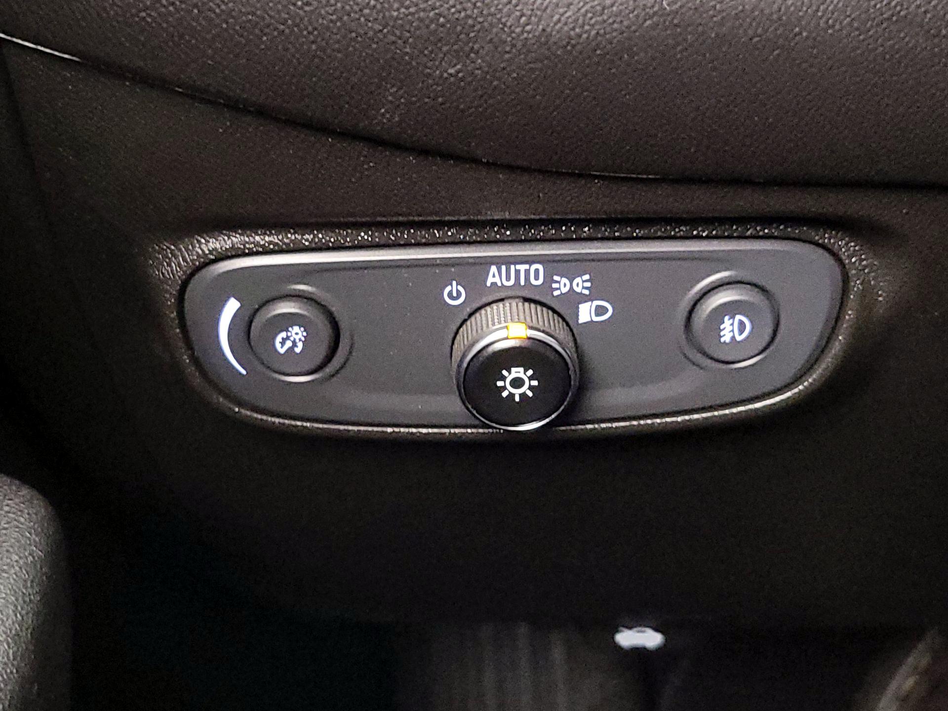 Thumbnail: 2021 Chevrolet Equinox - 13