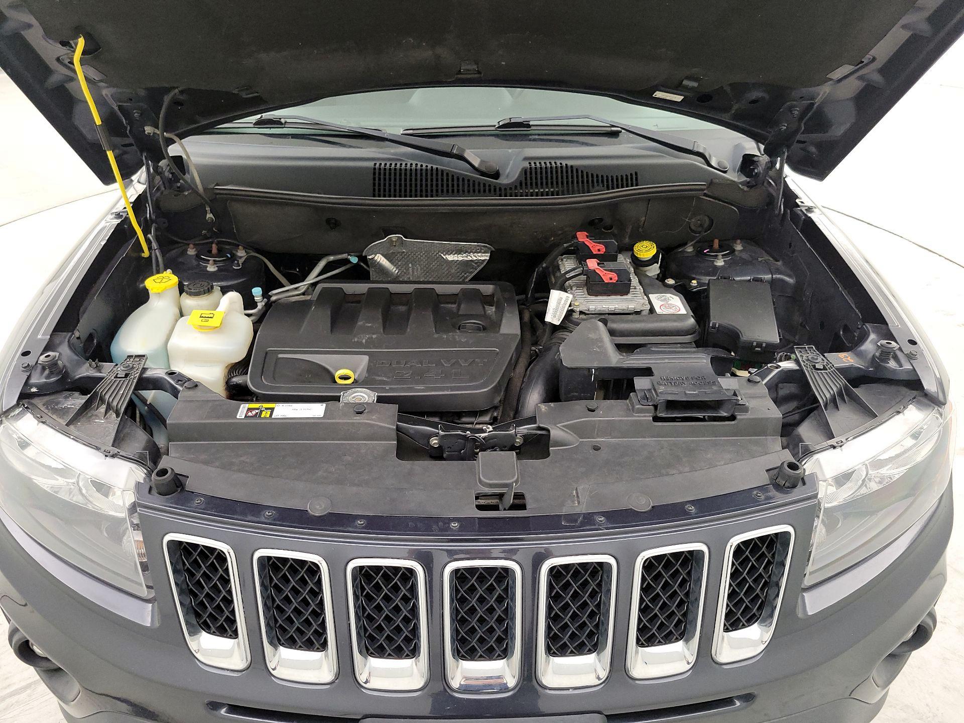 Thumbnail: 2016 Jeep Compass - 18