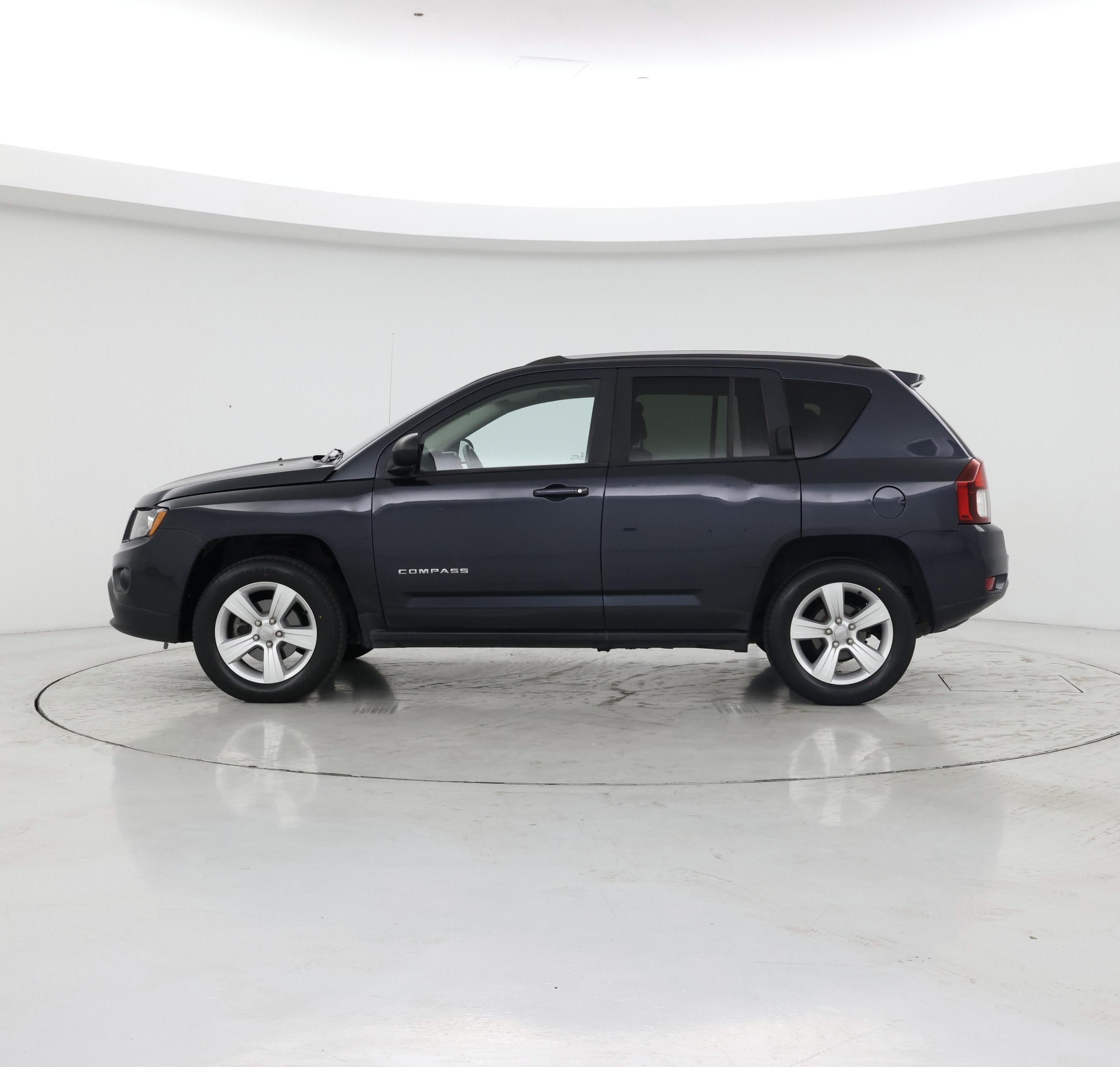 Thumbnail: 2016 Jeep Compass - 3