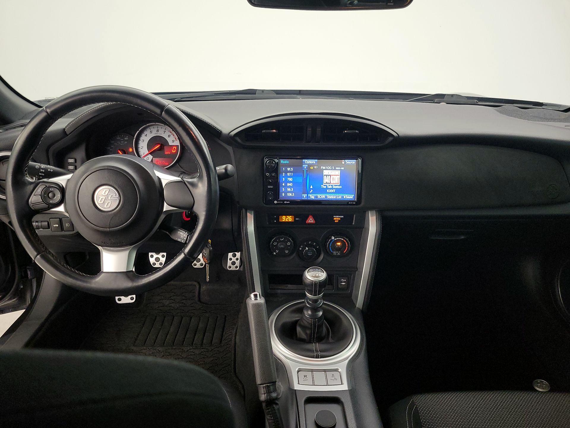 Thumbnail: 2017 Toyota 86 - 9