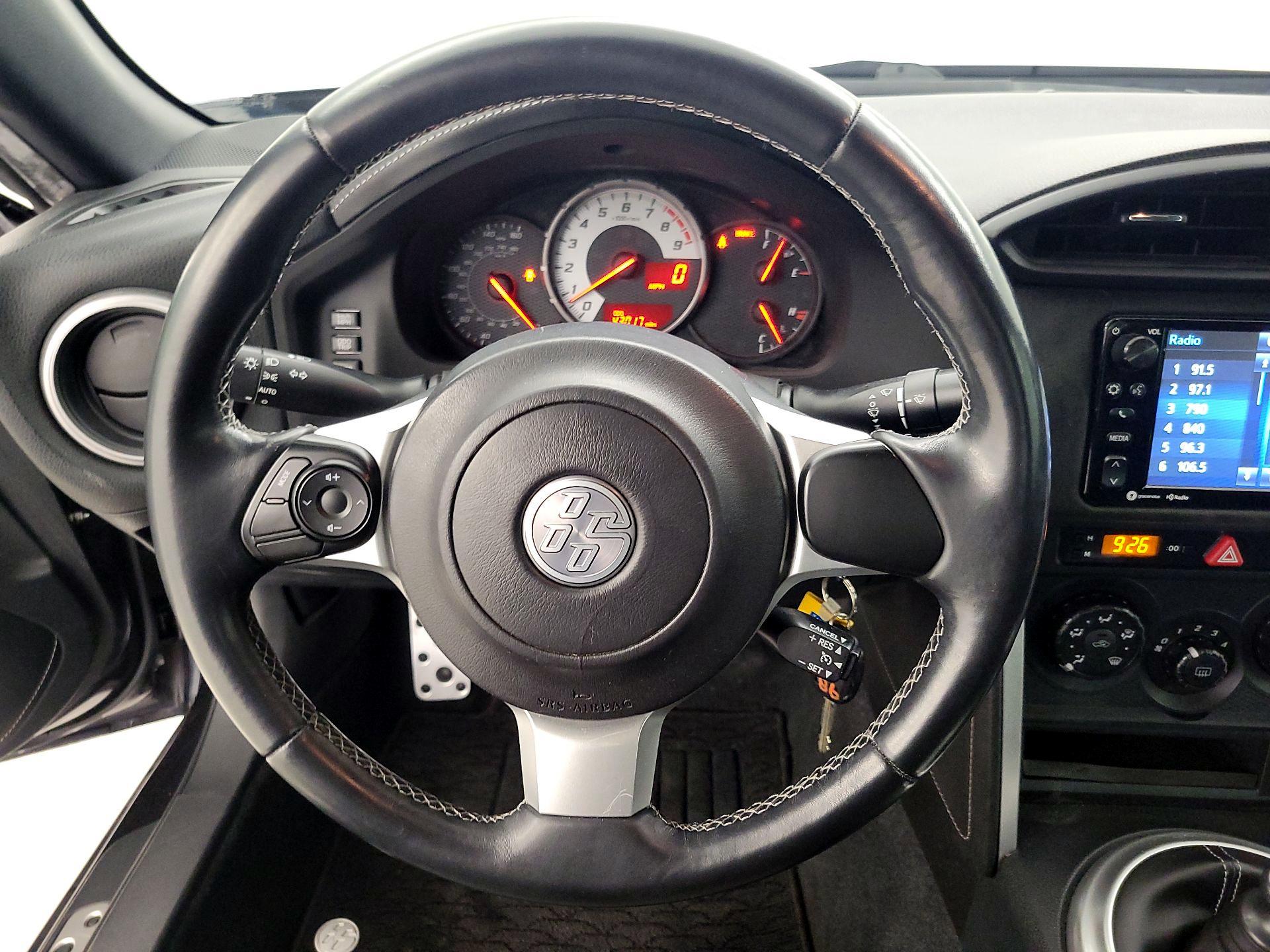 Thumbnail: 2017 Toyota 86 - 10