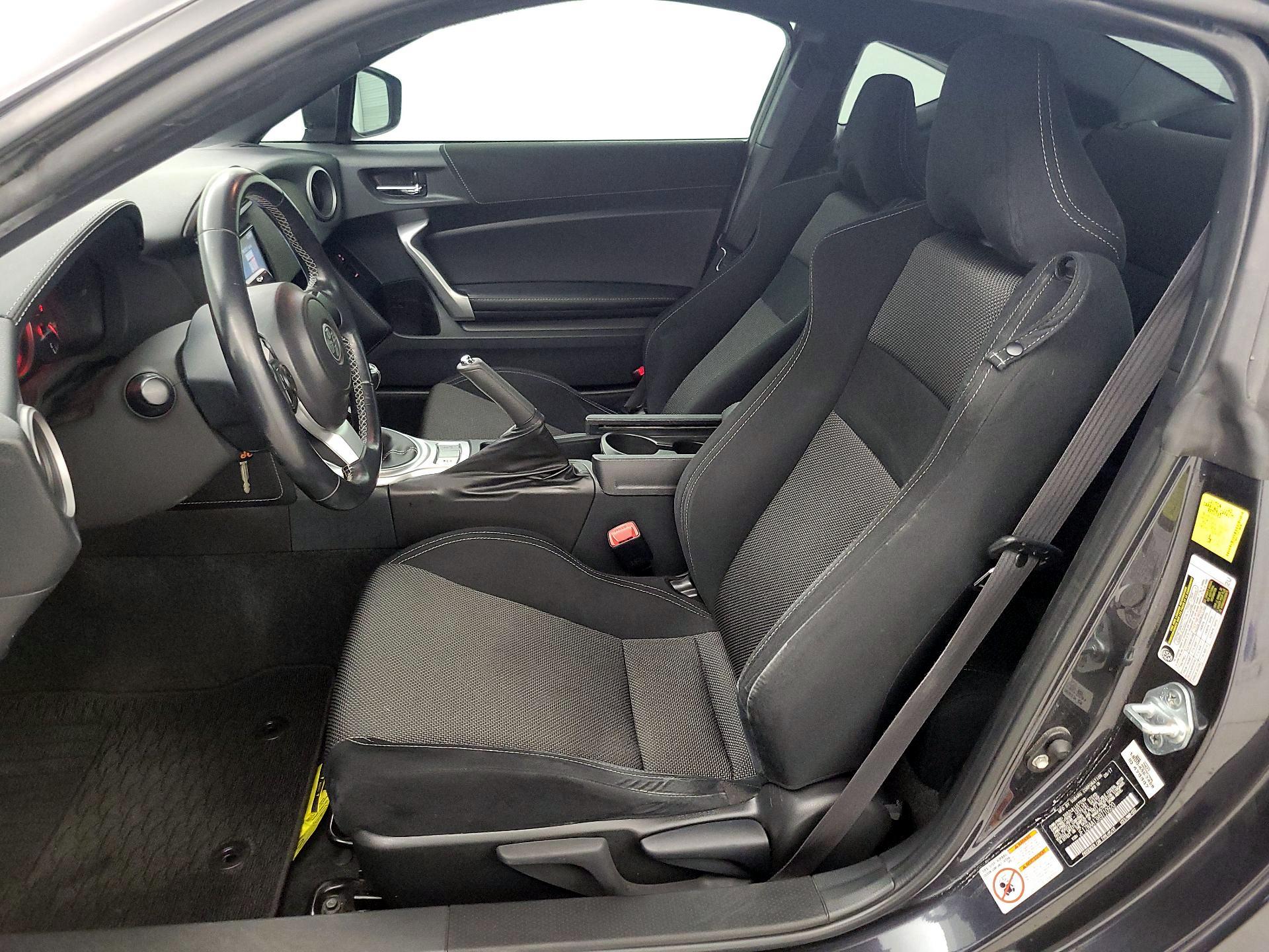 Thumbnail: 2017 Toyota 86 - 11