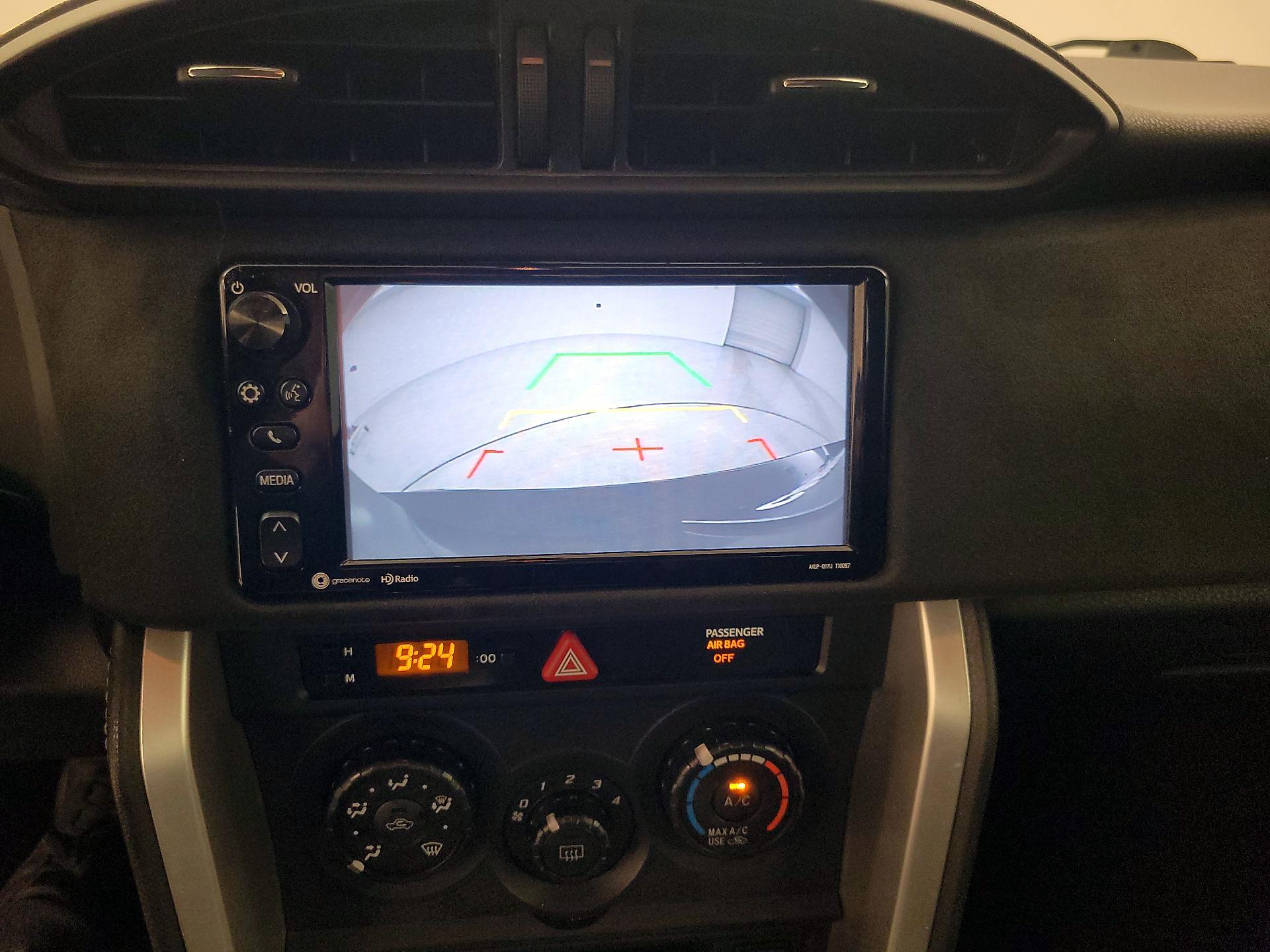 Thumbnail: 2017 Toyota 86 - 14