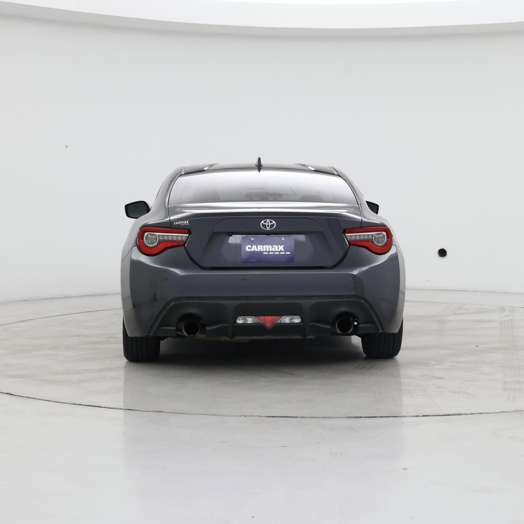 Thumbnail: 2017 Toyota 86 - 6