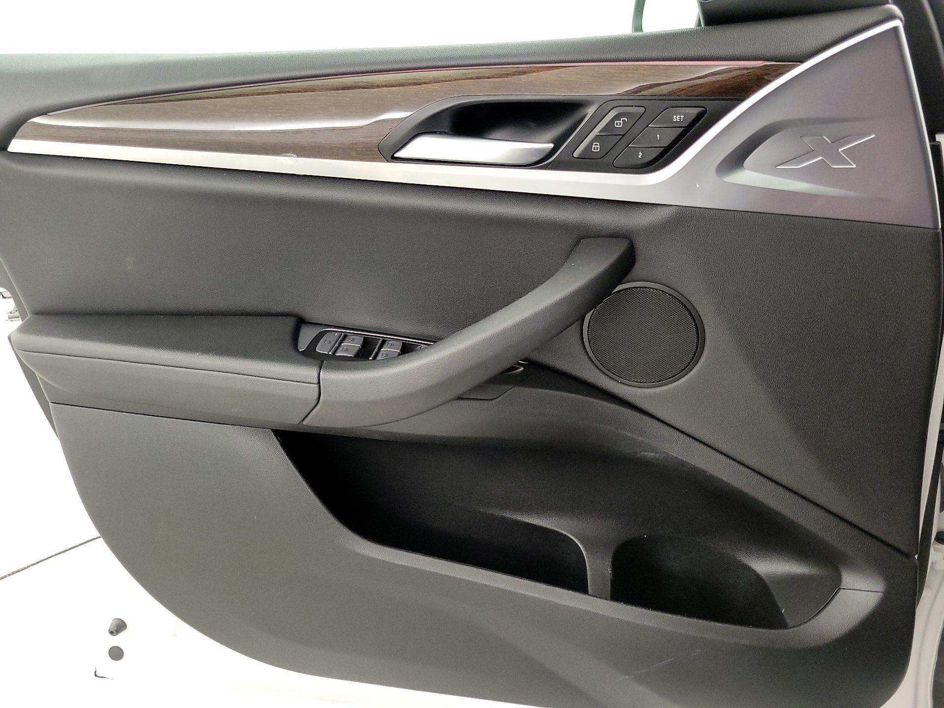 Thumbnail: 2022 BMW X4 - 12