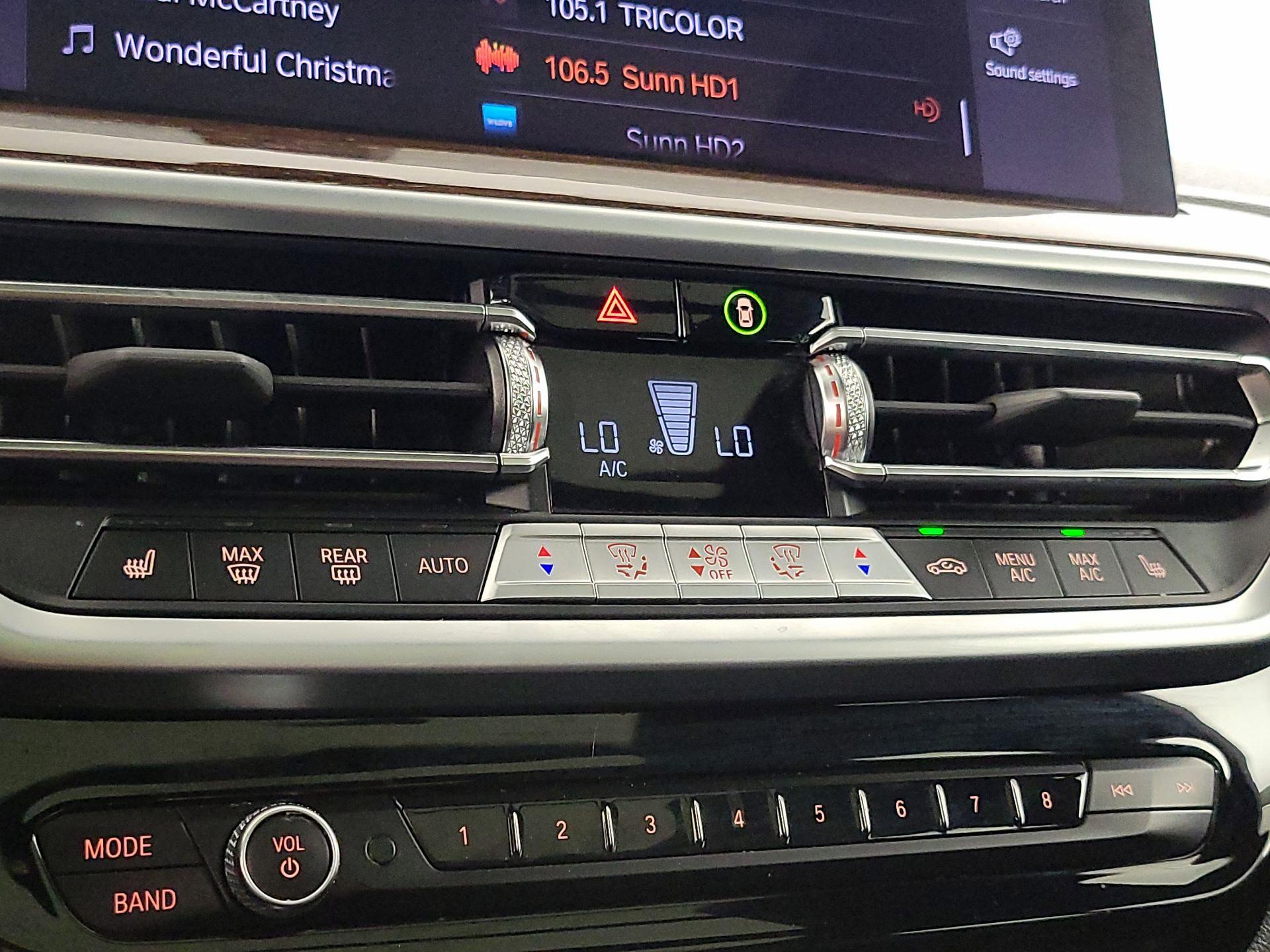 Thumbnail: 2022 BMW X4 - 17