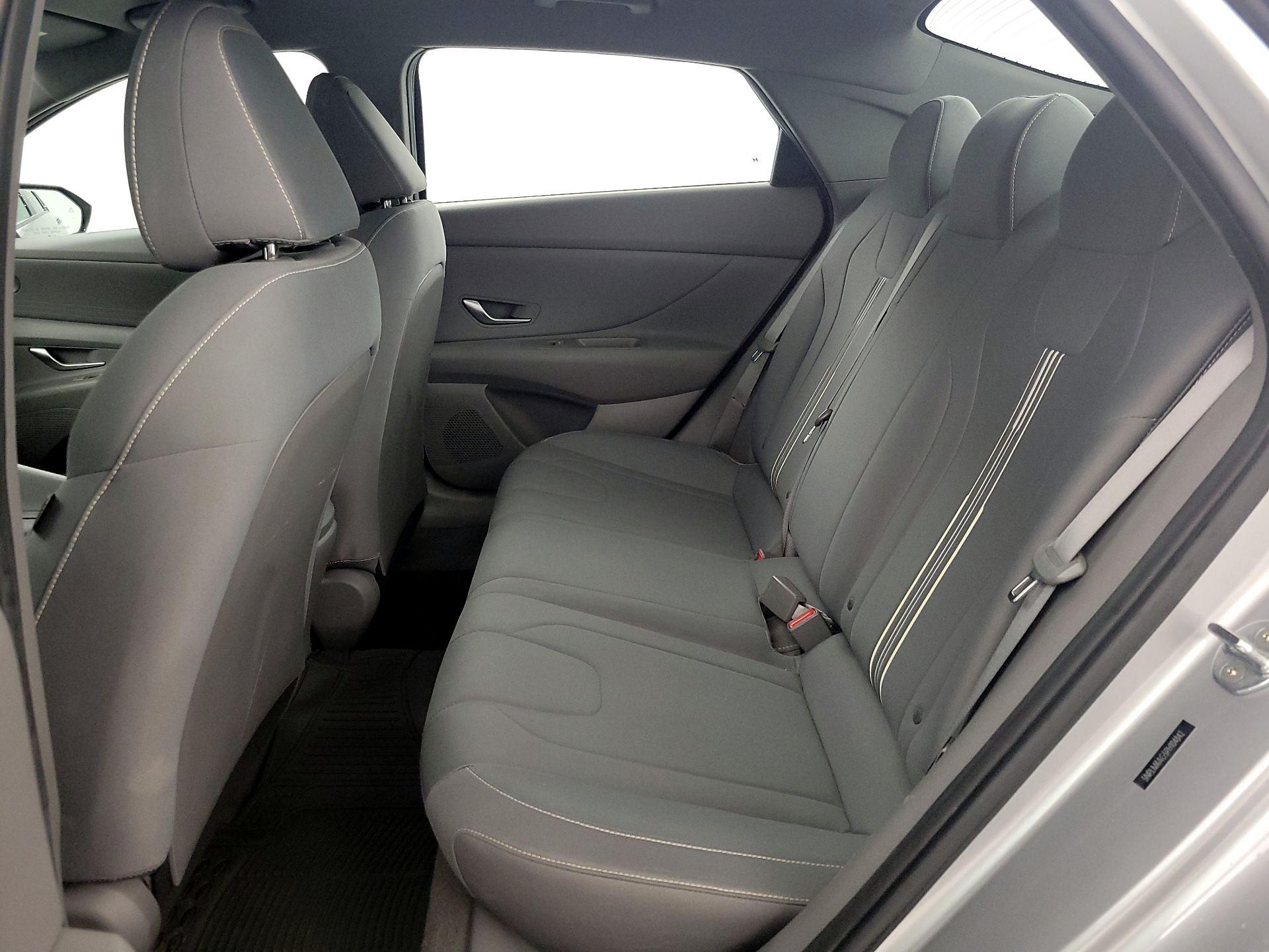 Thumbnail: 2023 Hyundai Elantra - 19