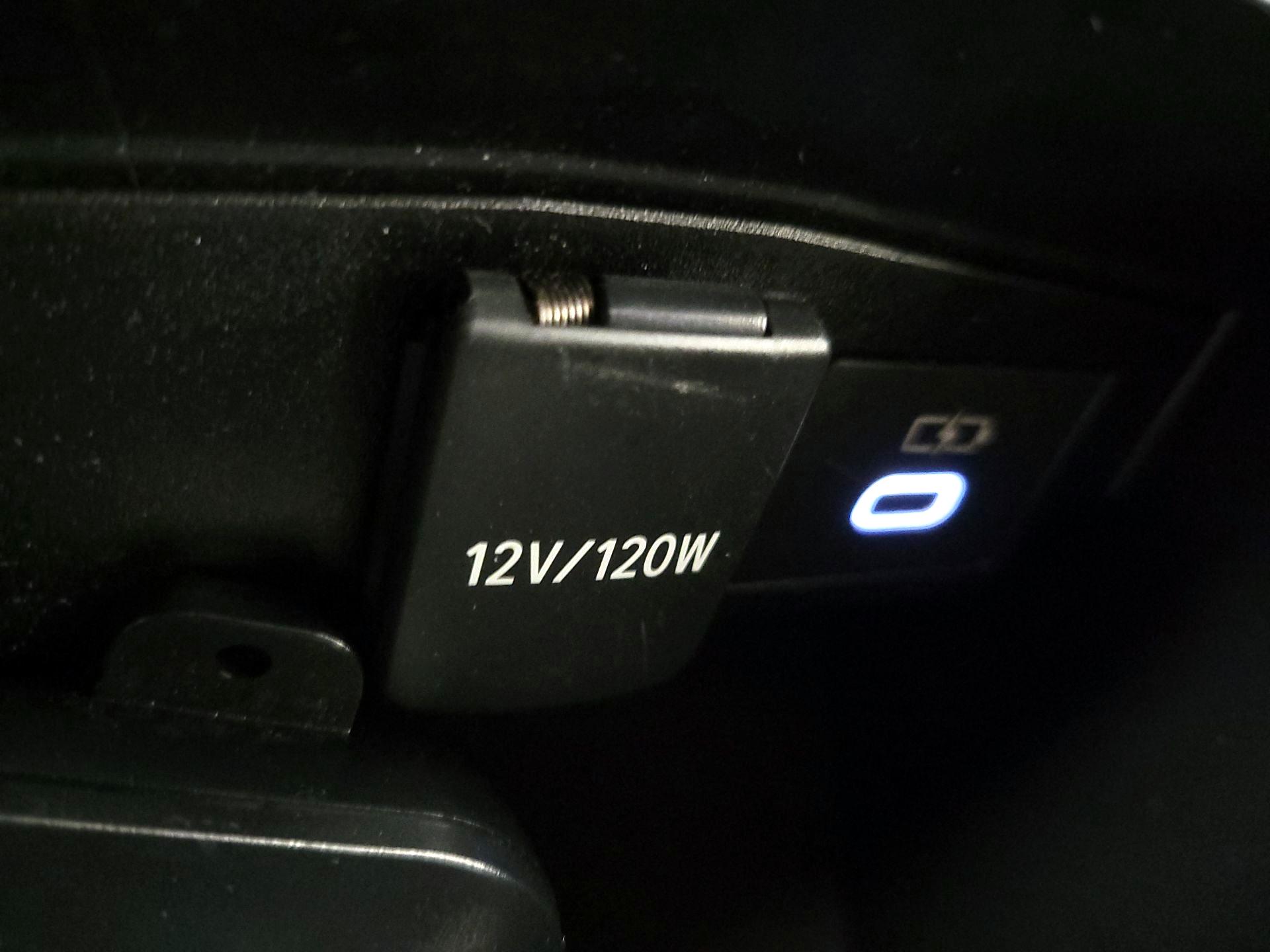 Thumbnail: 2024 Toyota Corolla - 18