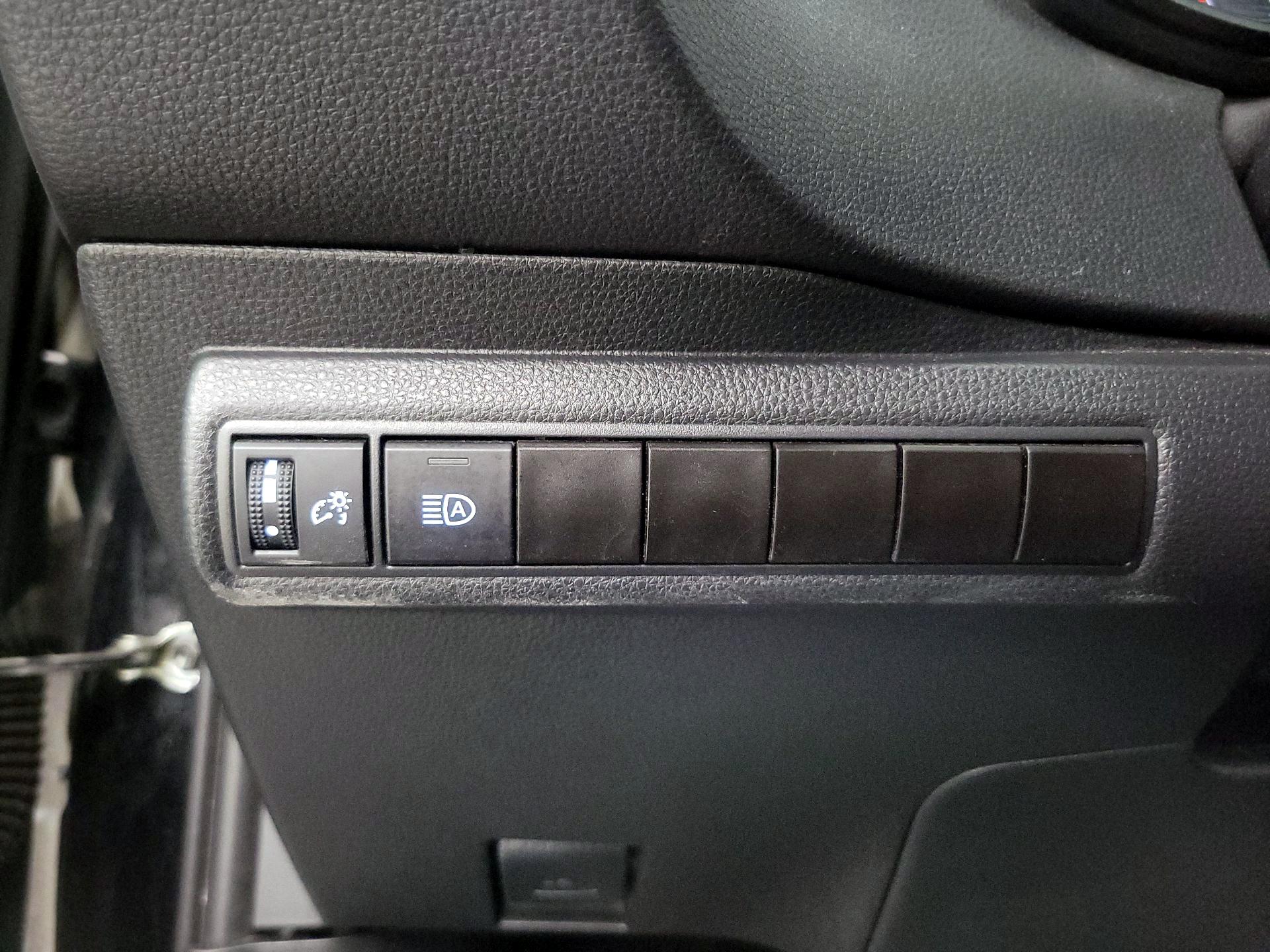 Thumbnail: 2023 Toyota Corolla - 13