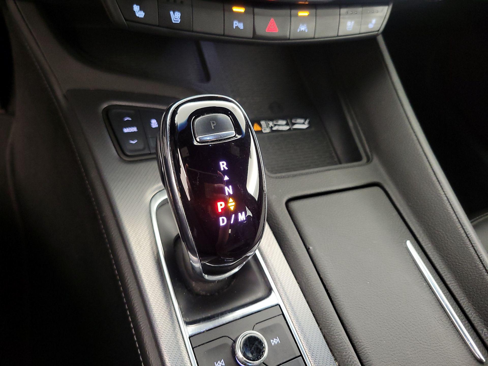 Thumbnail: 2023 Cadillac CT5 - 17