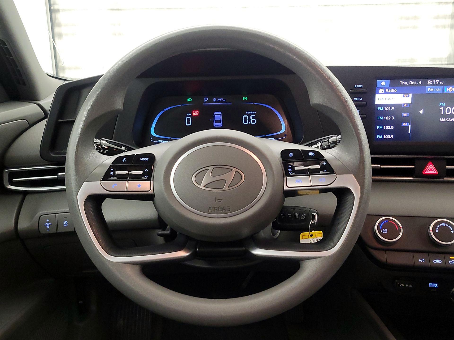 Thumbnail: 2024 Hyundai Elantra - 10