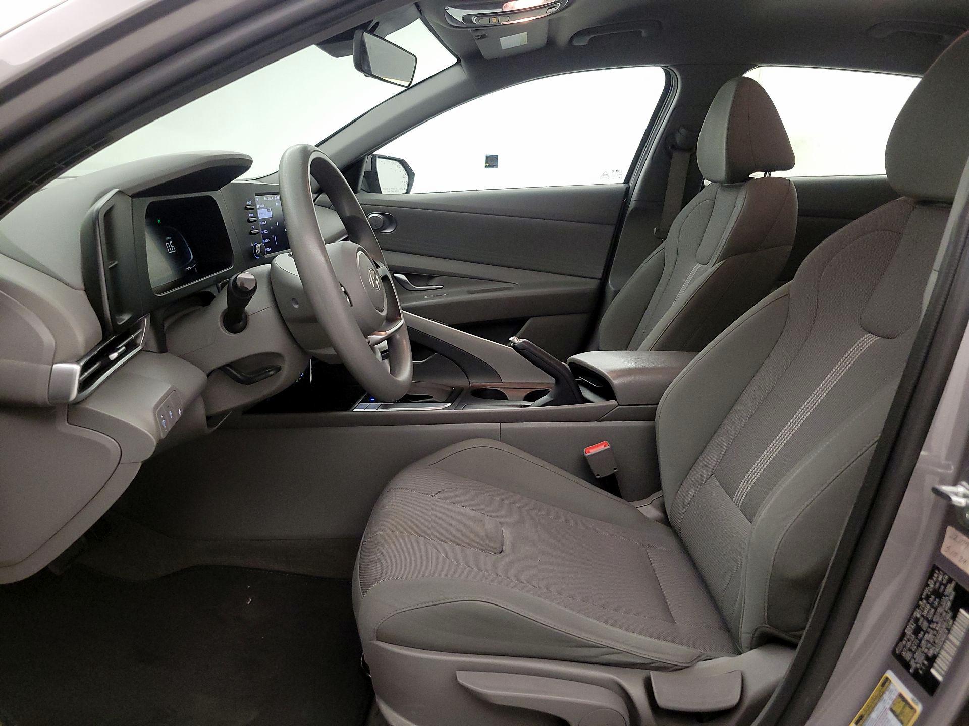 Thumbnail: 2024 Hyundai Elantra - 11