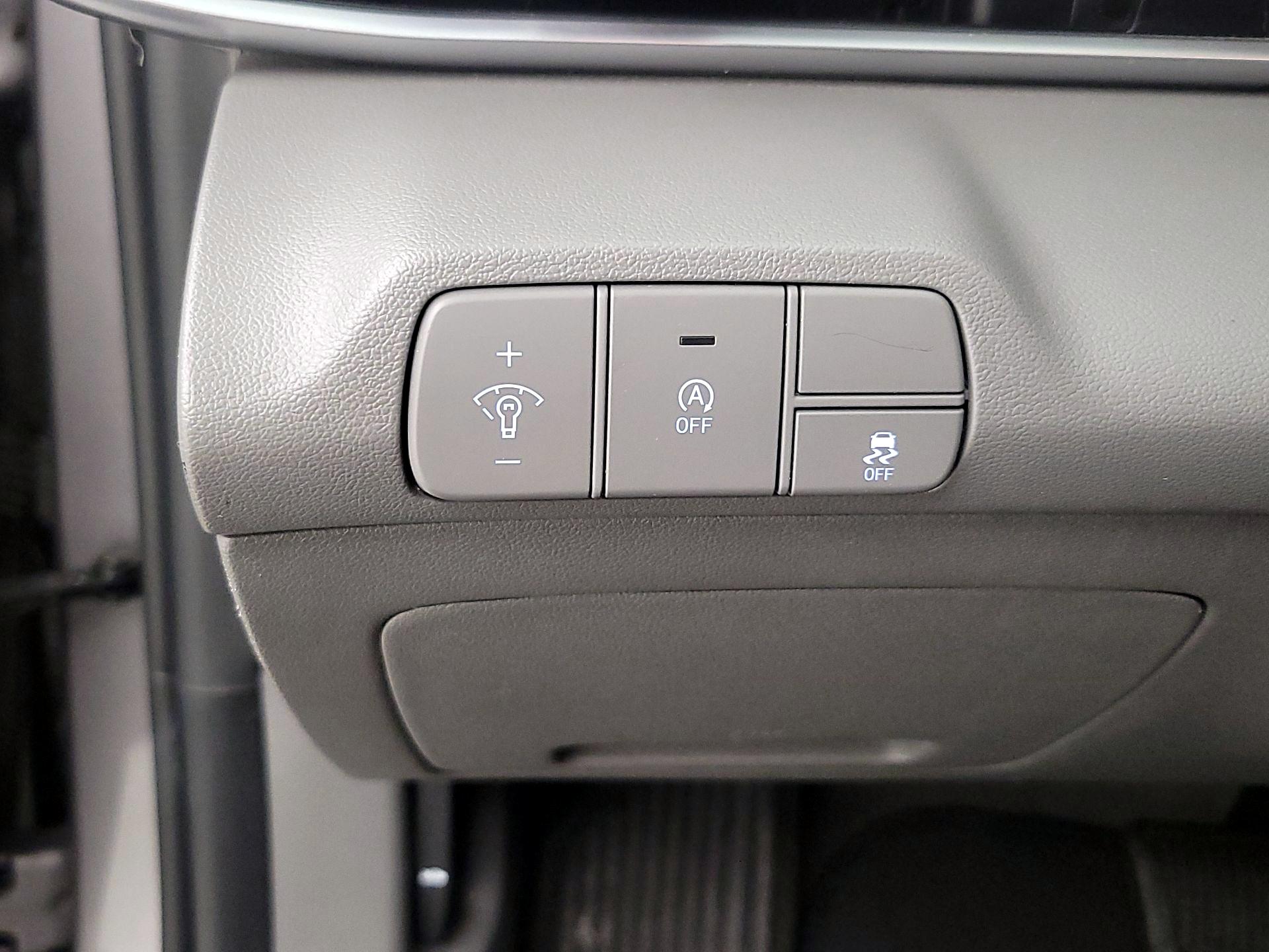 Thumbnail: 2024 Hyundai Elantra - 13