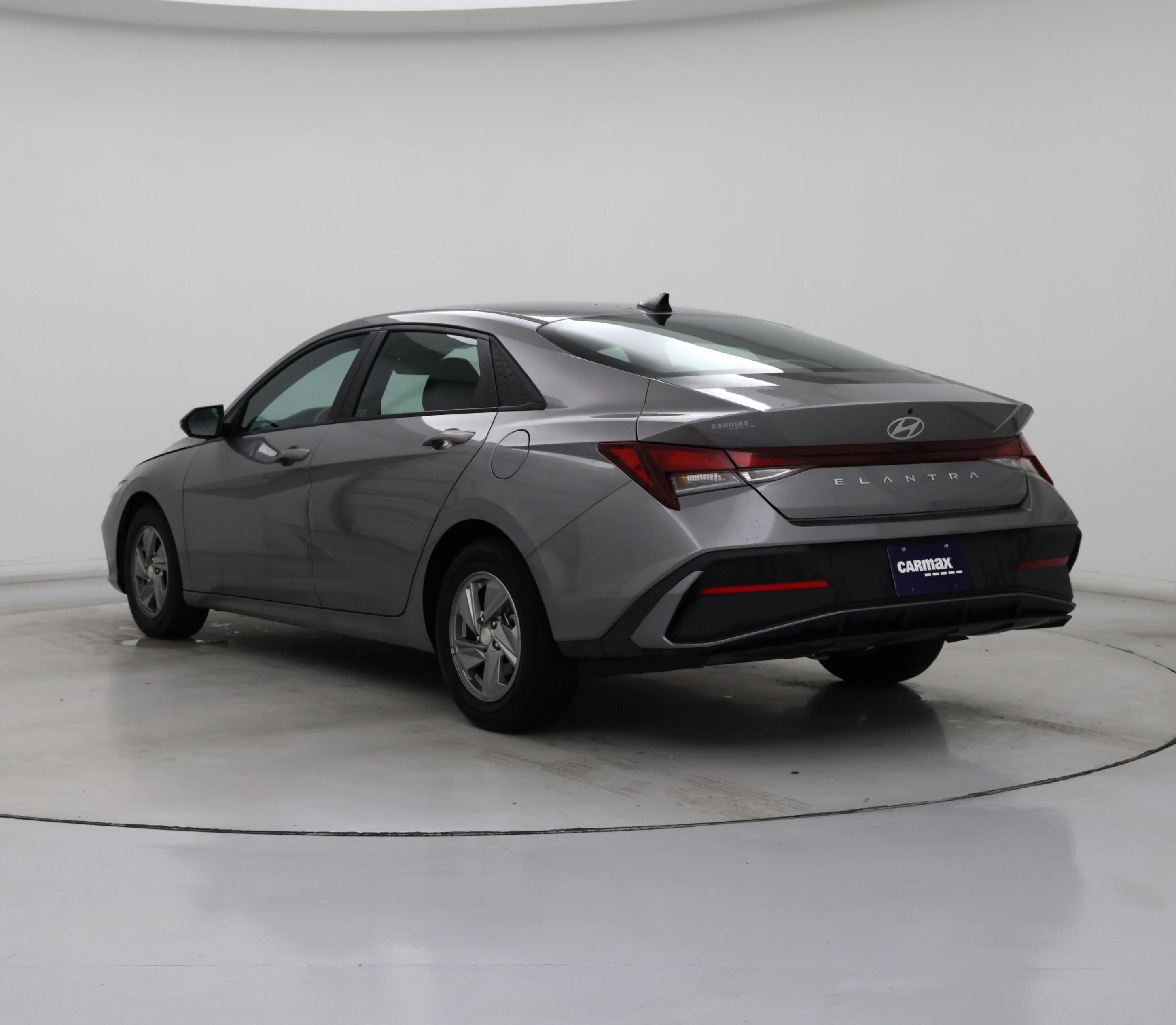 Thumbnail: 2024 Hyundai Elantra - 2
