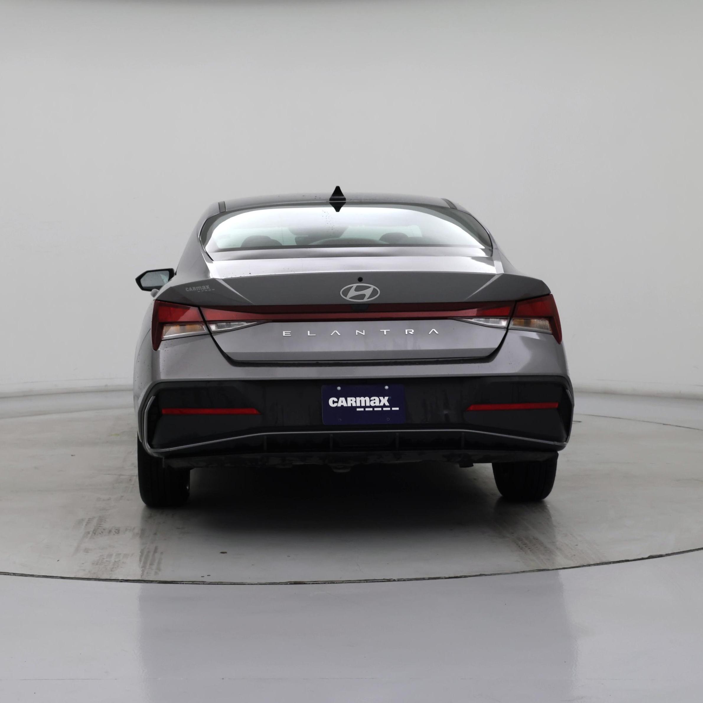 Thumbnail: 2024 Hyundai Elantra - 6