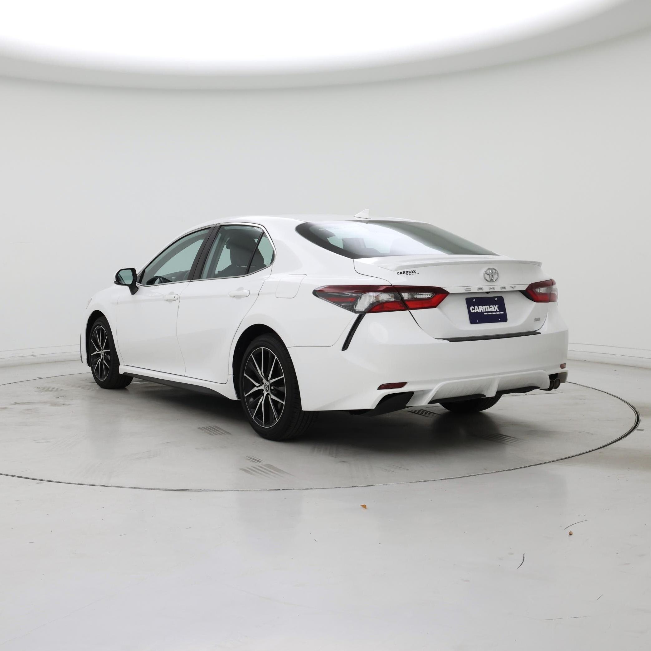 Thumbnail: 2022 Toyota Camry - 2