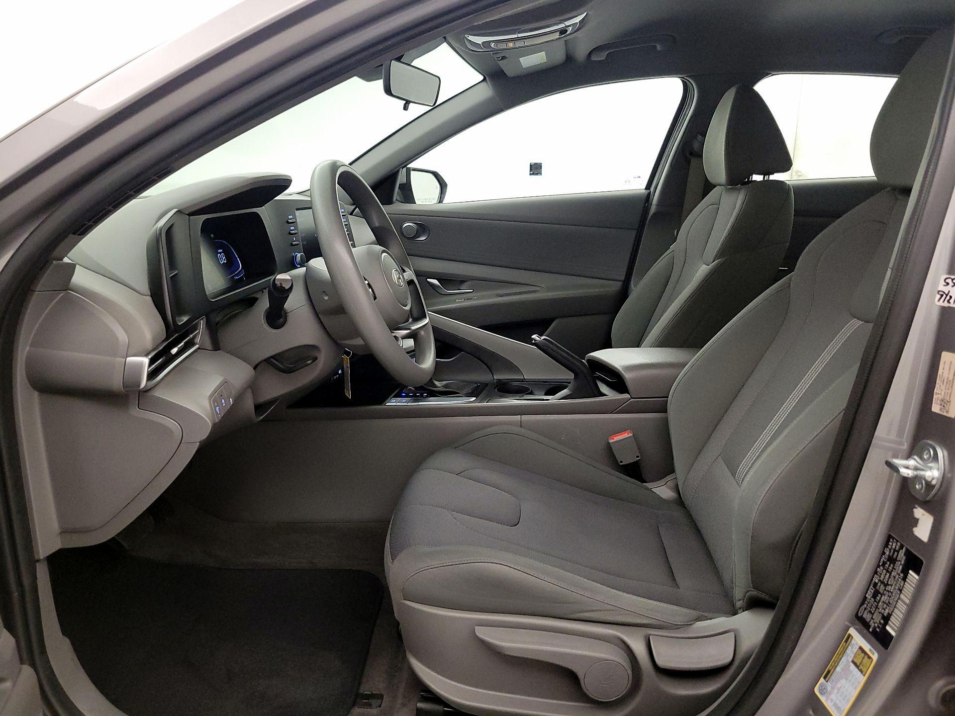 Thumbnail: 2024 Hyundai Elantra - 11