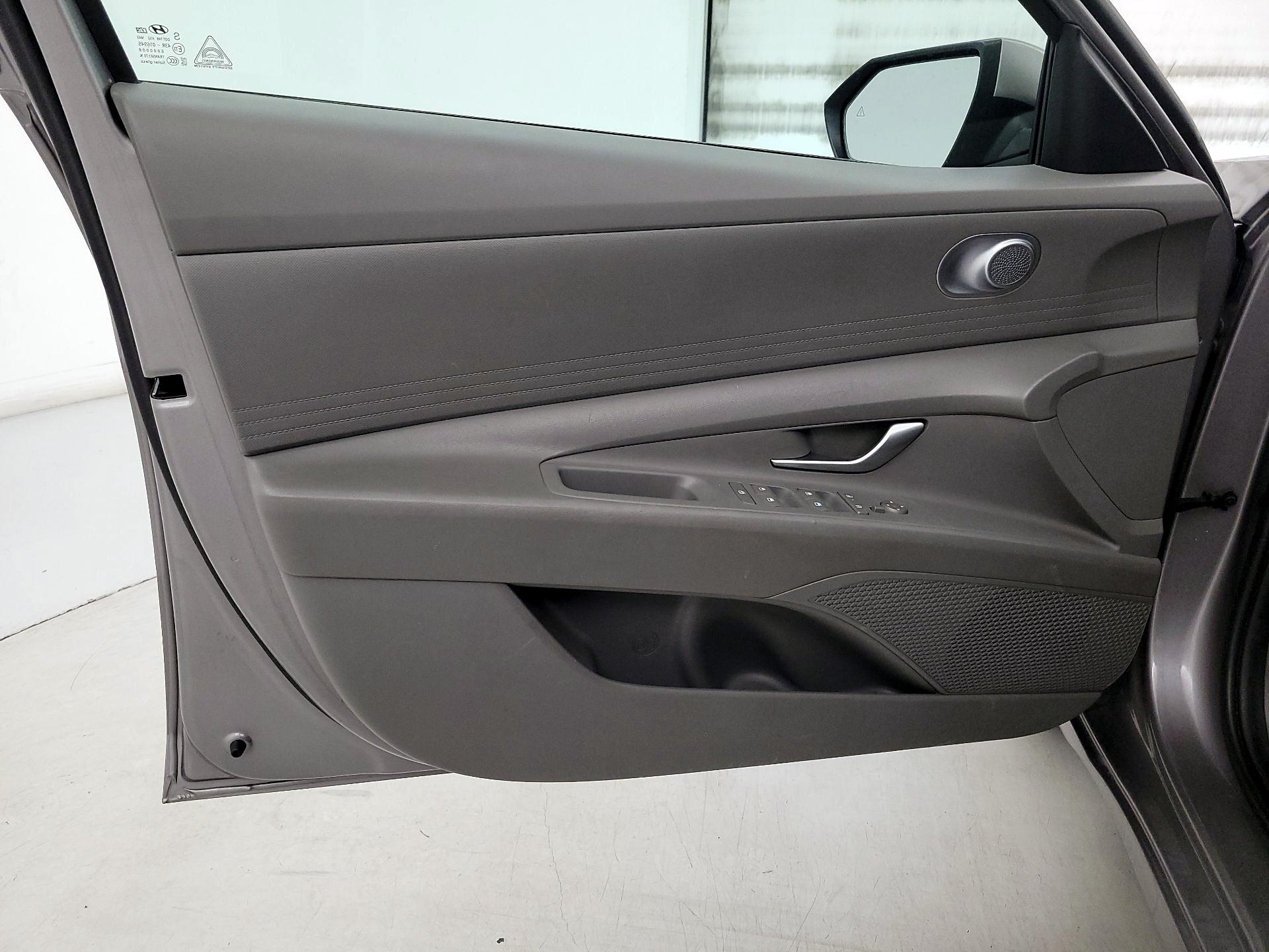 Thumbnail: 2024 Hyundai Elantra - 12