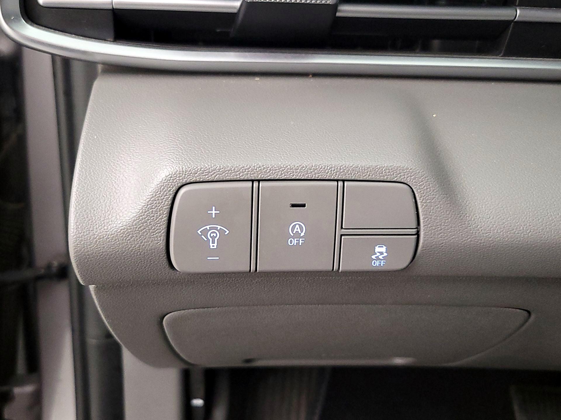 Thumbnail: 2024 Hyundai Elantra - 13