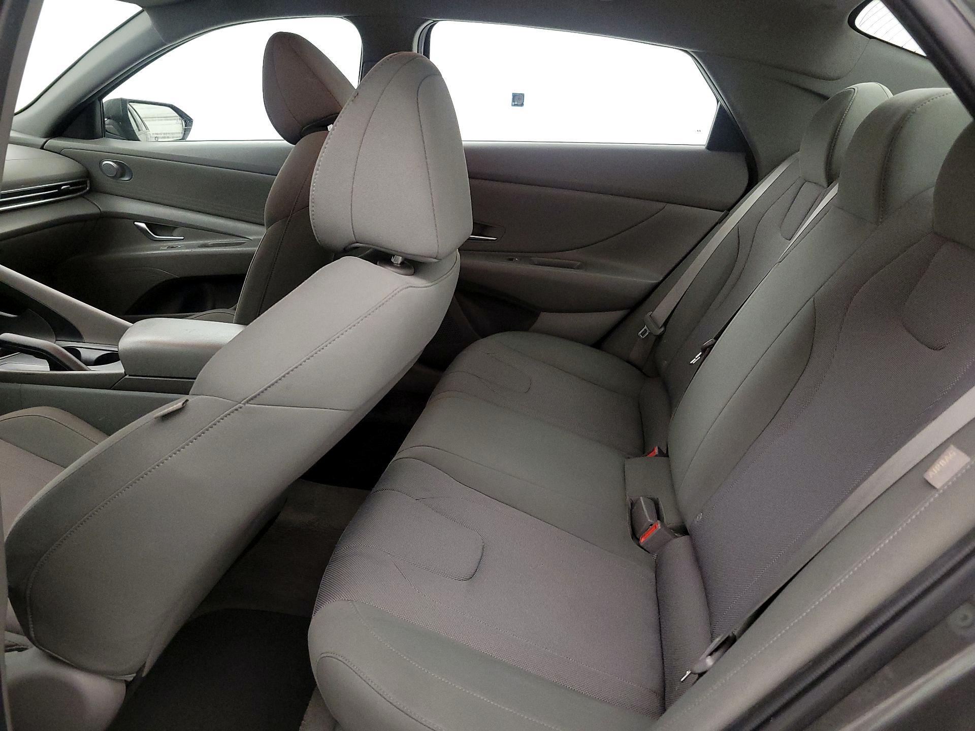 Thumbnail: 2024 Hyundai Elantra - 19